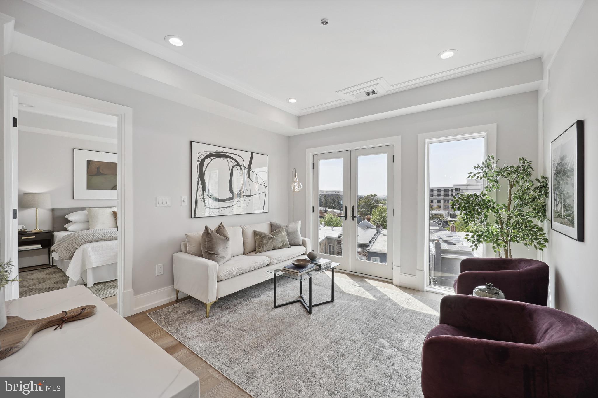 1320 Belmont St NW #301
