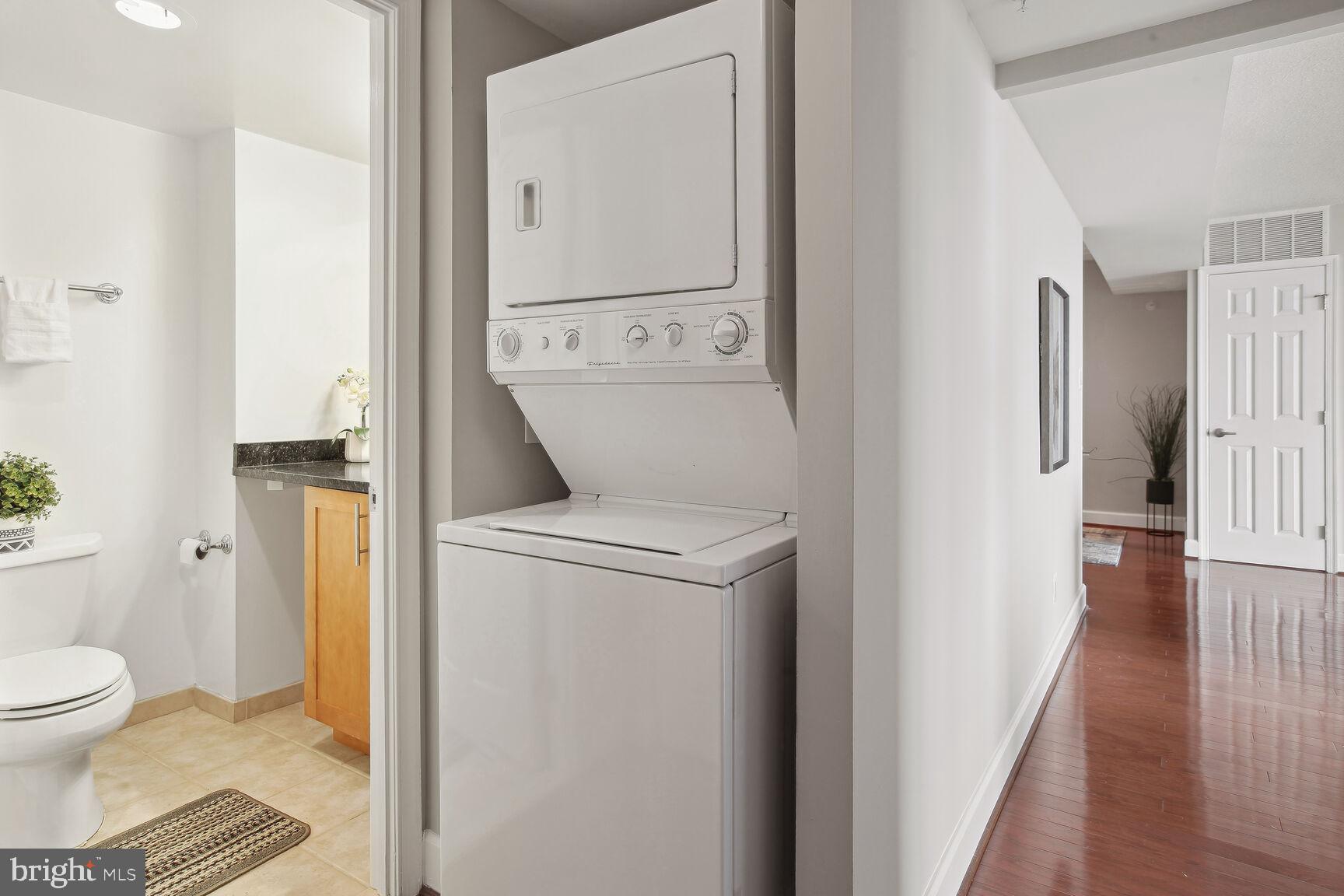 3401-3420 38th St NW #809