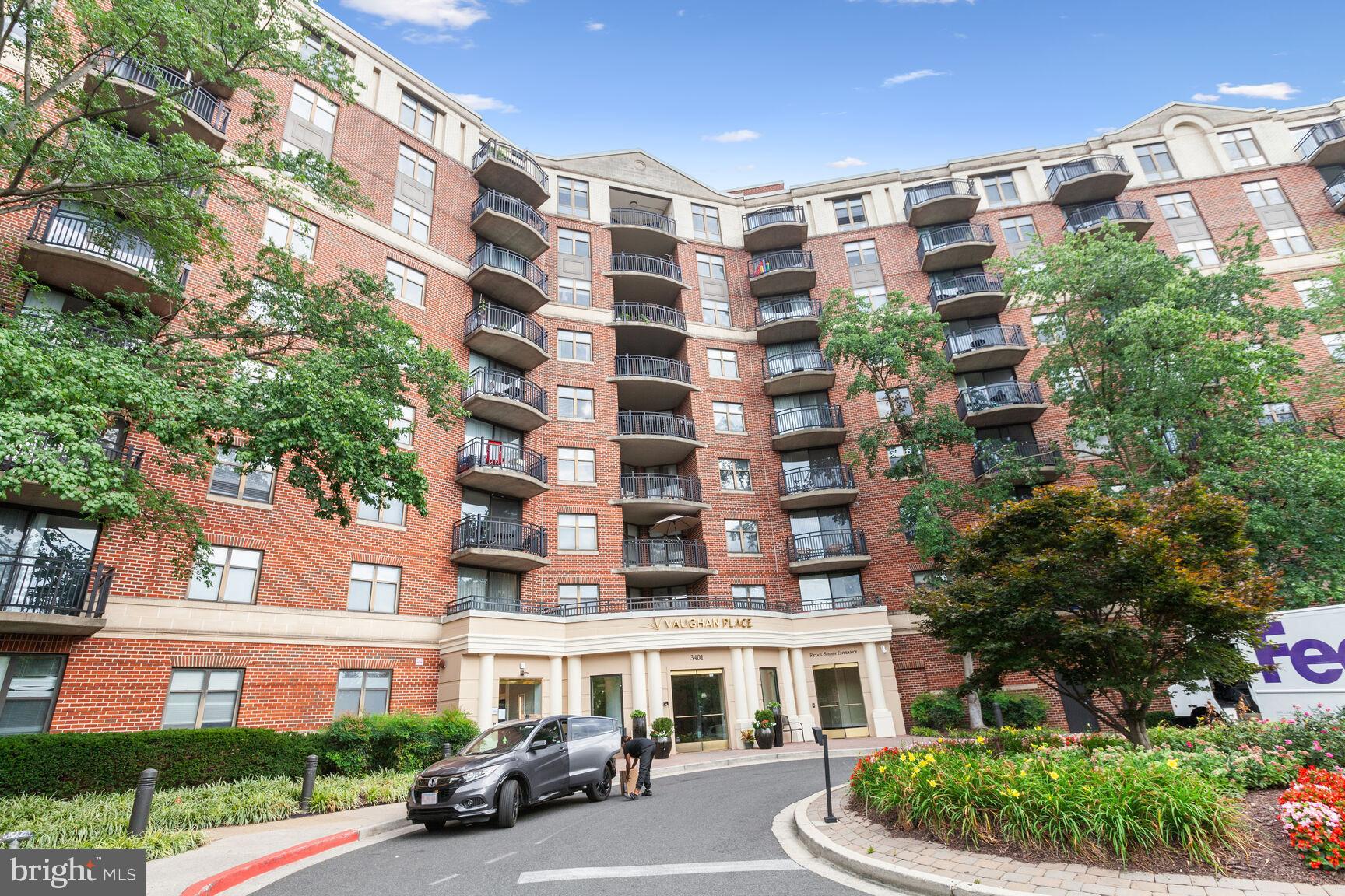 3401-3420 38th St NW #809