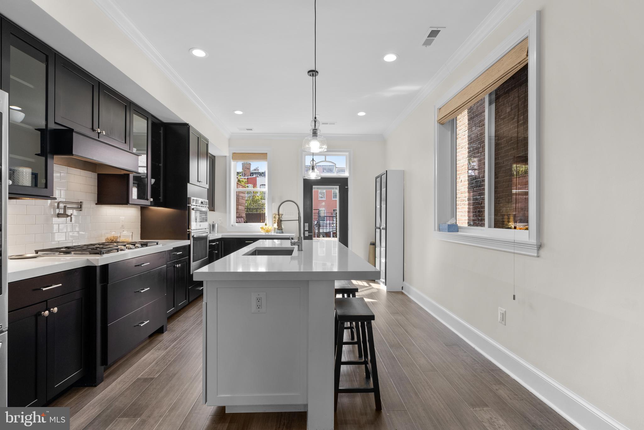 1338 Fairmont St NW #3