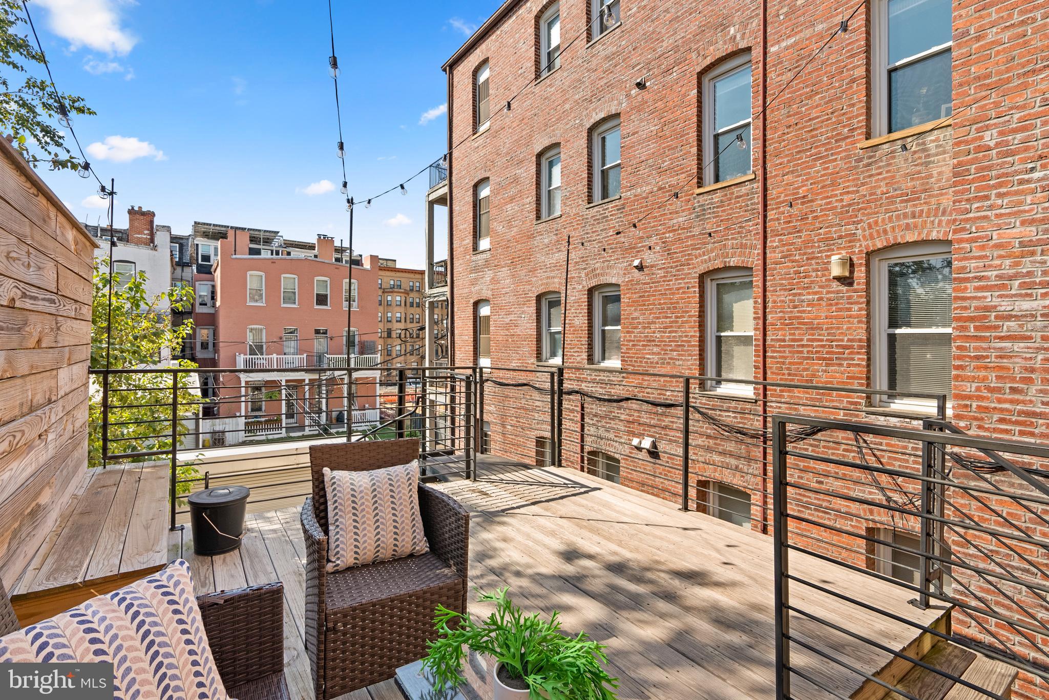 1338 Fairmont St NW #3