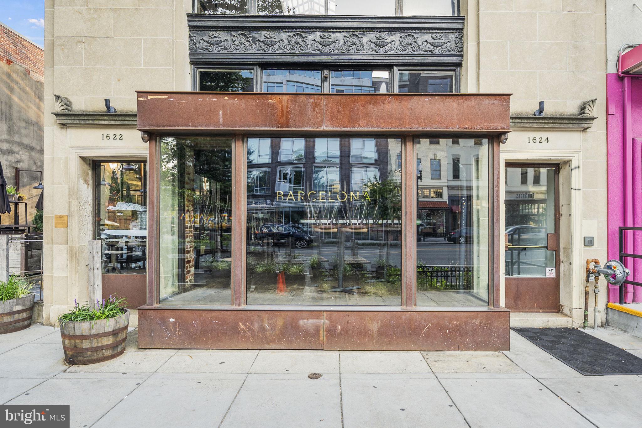 2228 12th St NW