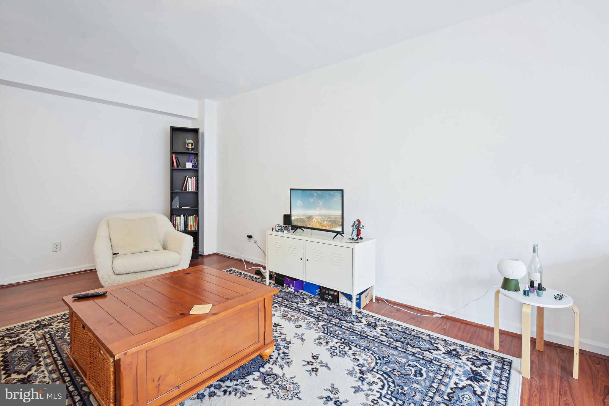 4301 Massachusetts Ave NW #2010