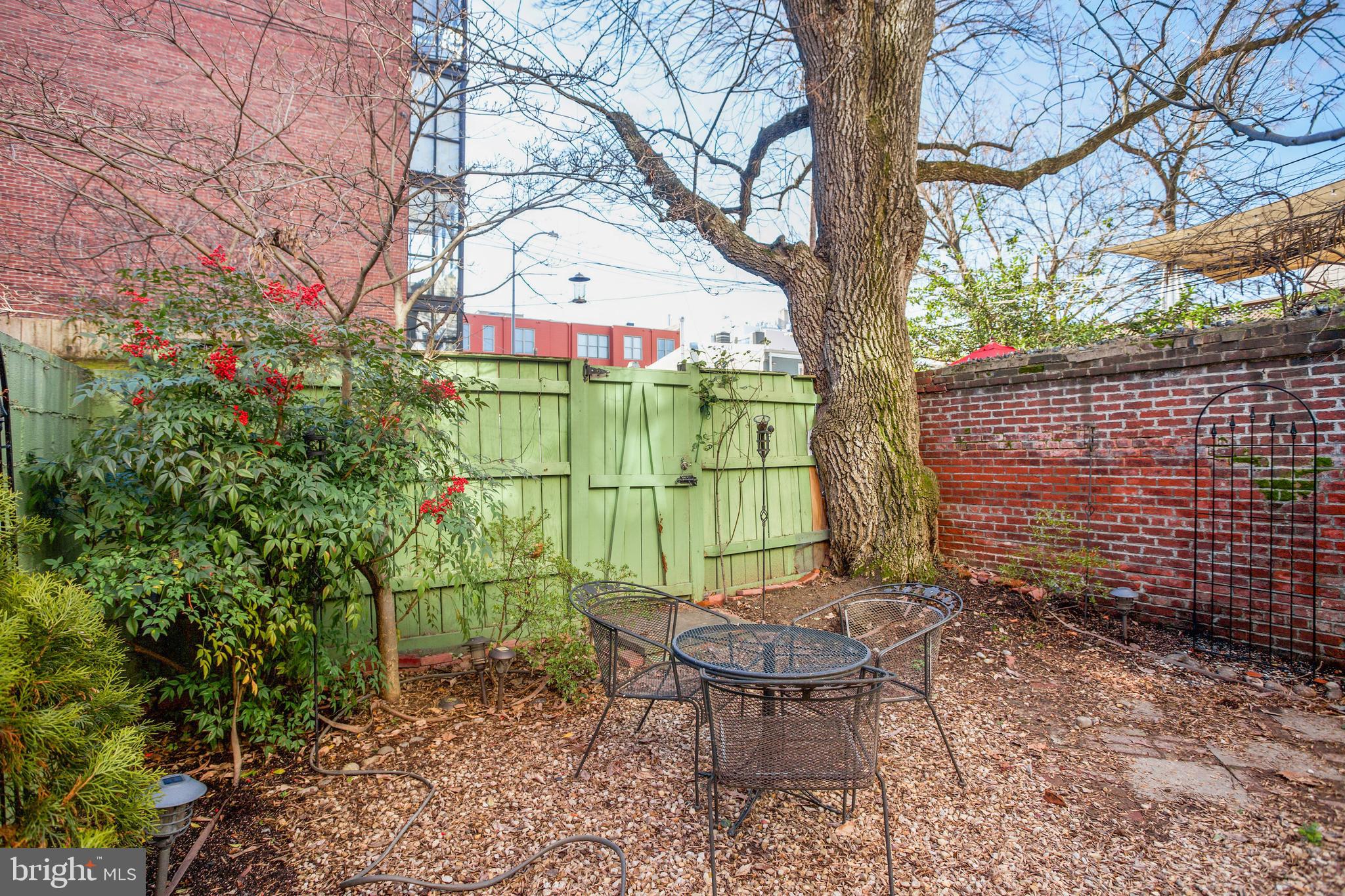 1508 P St NW