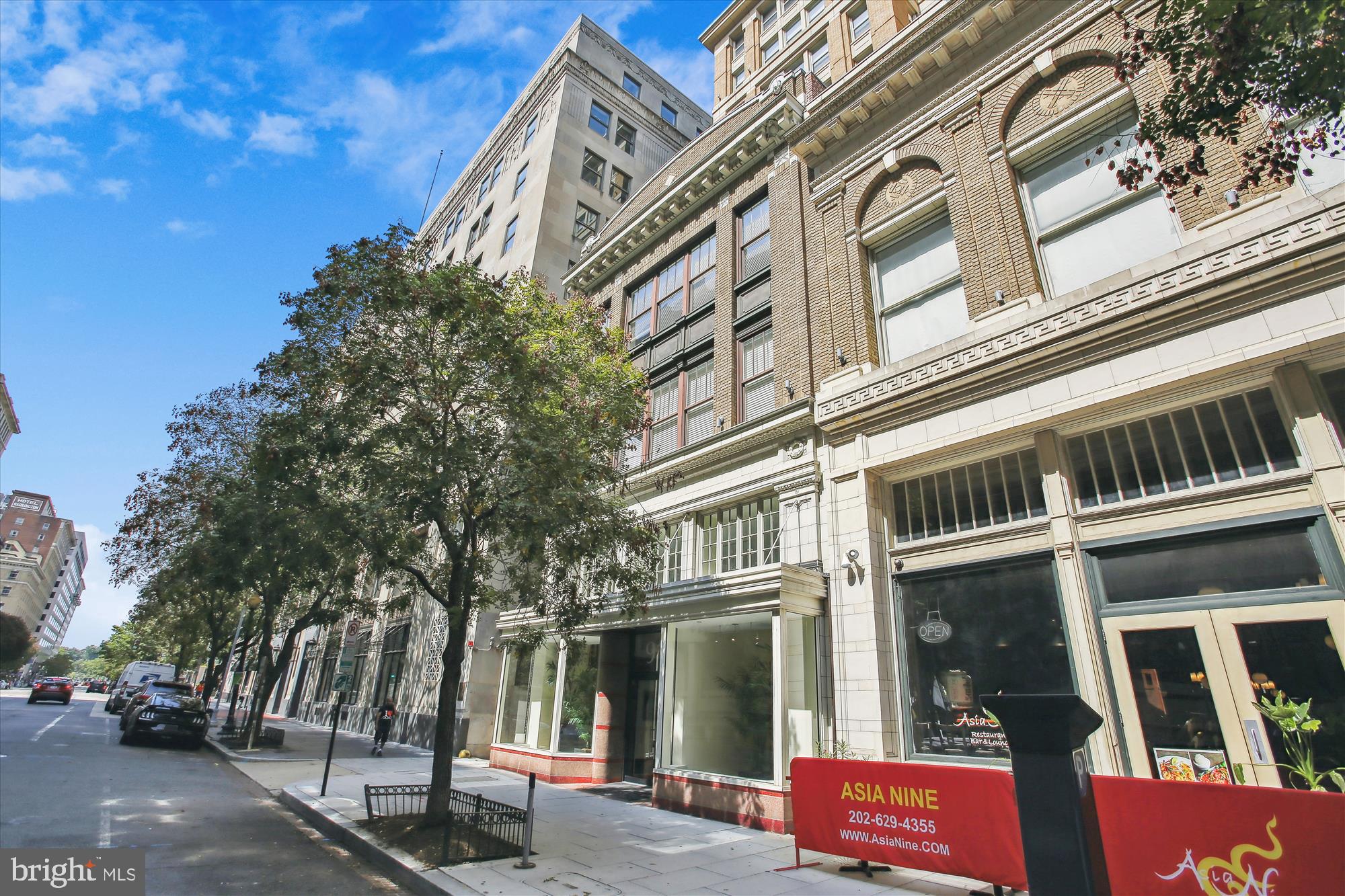 915 E St NW #1110