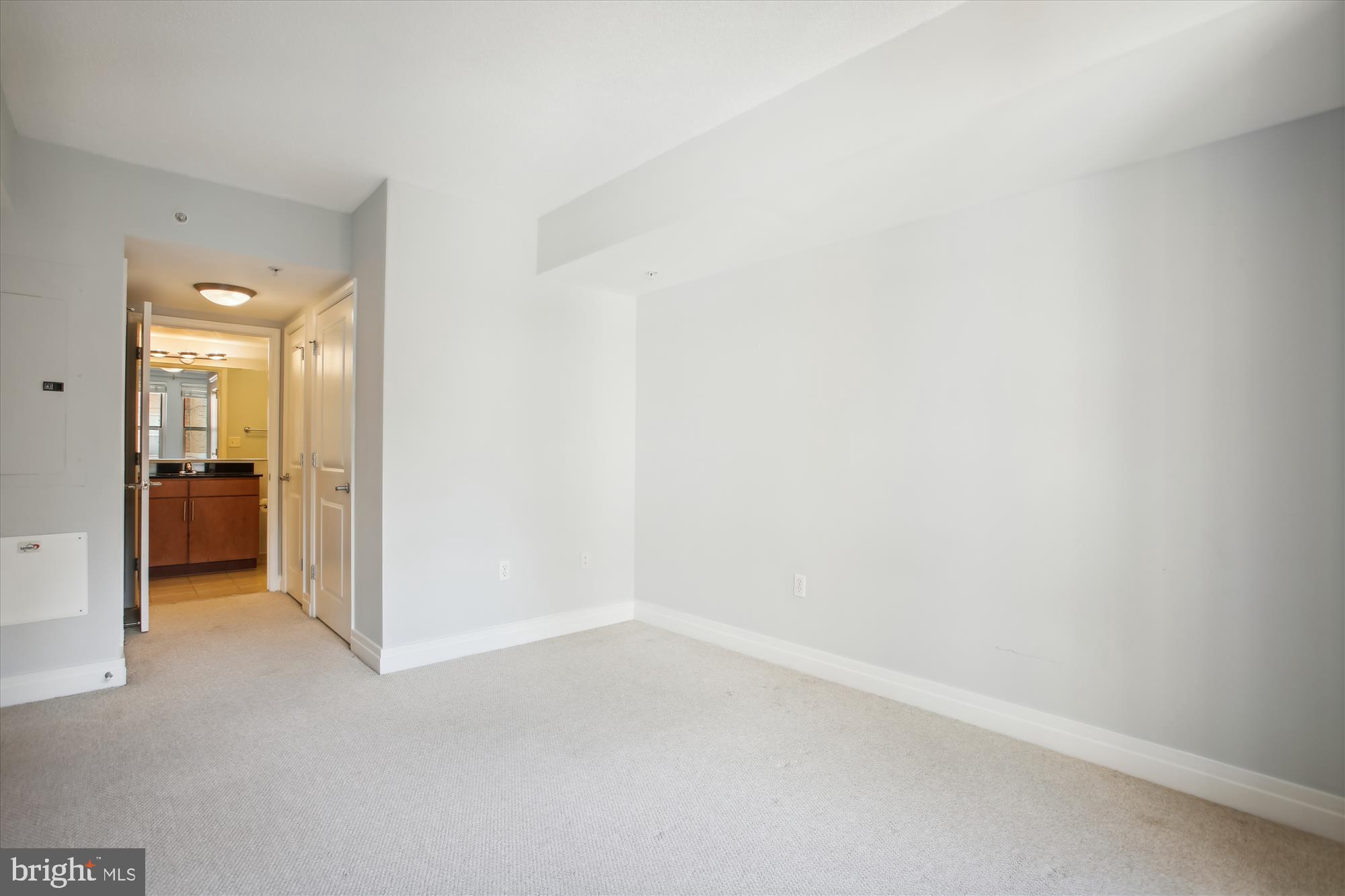 915 E St NW #1110