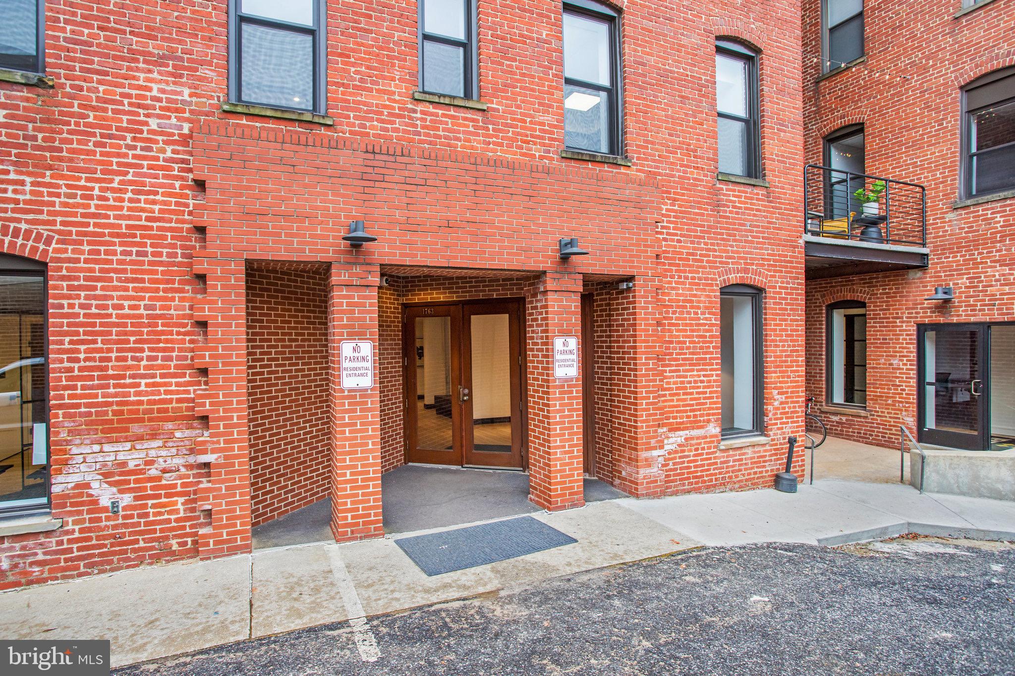 1763 Columbia Rd NW #506
