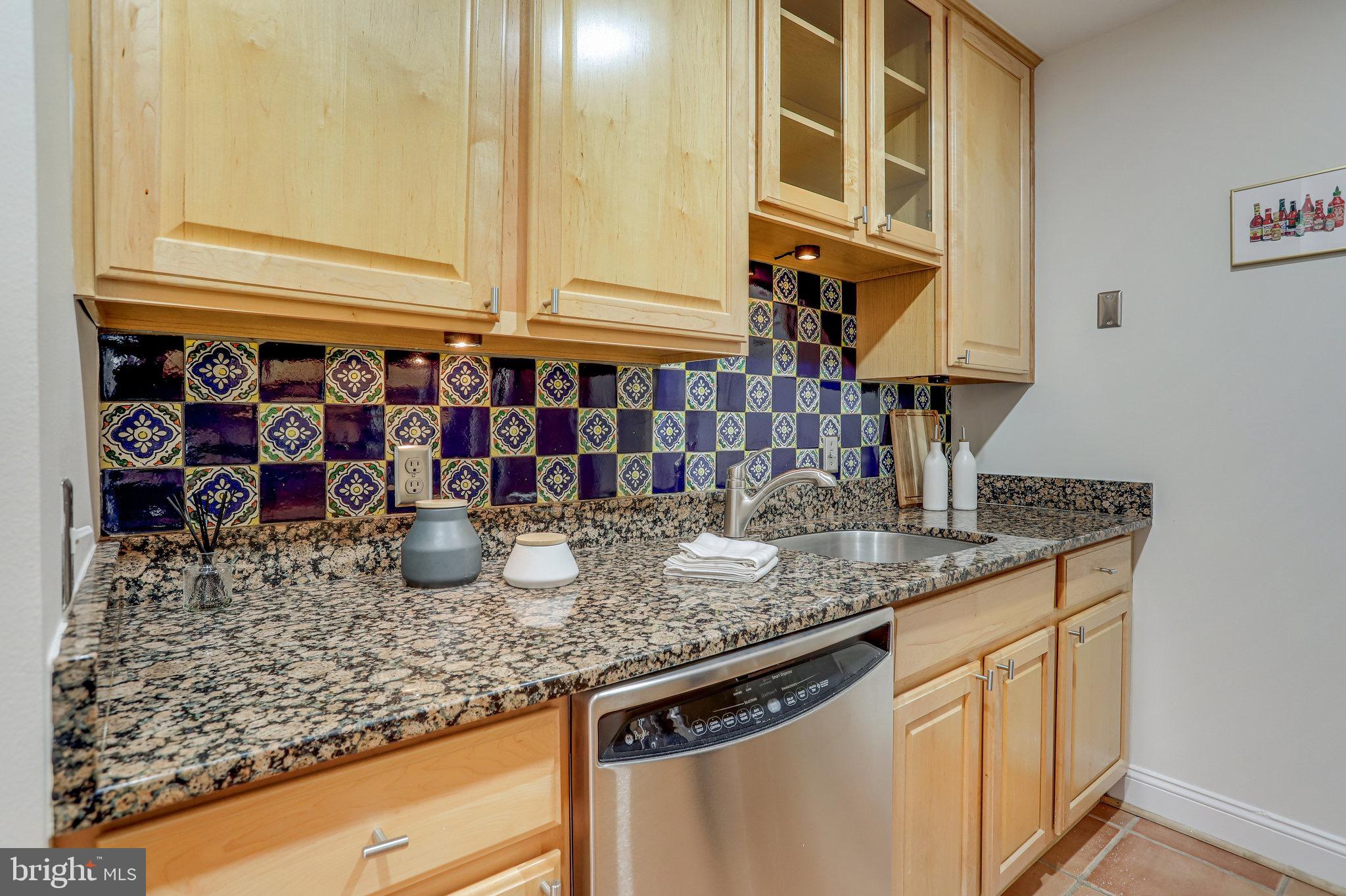 1763 Columbia Rd NW #506