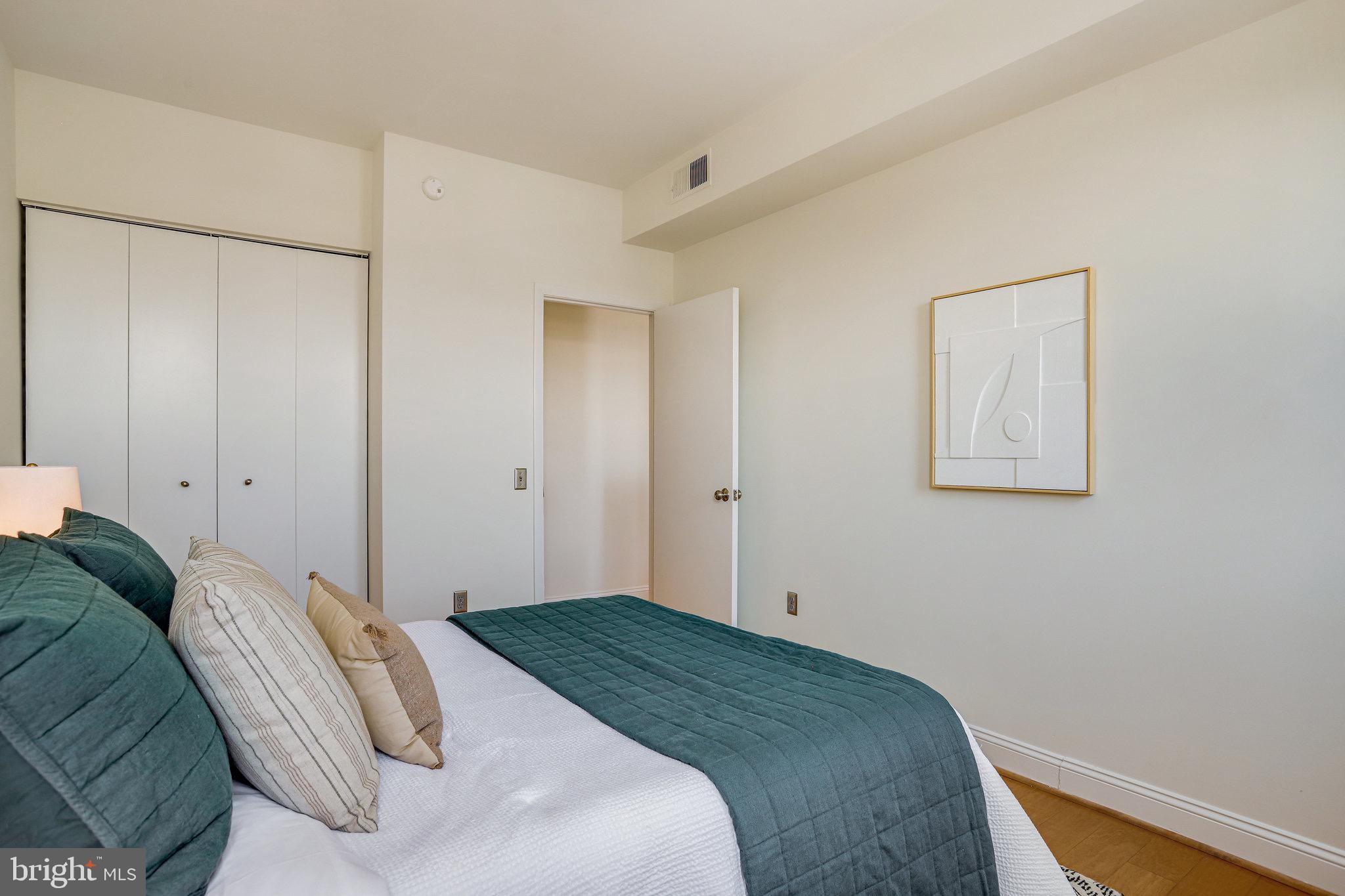 1763 Columbia Rd NW #506