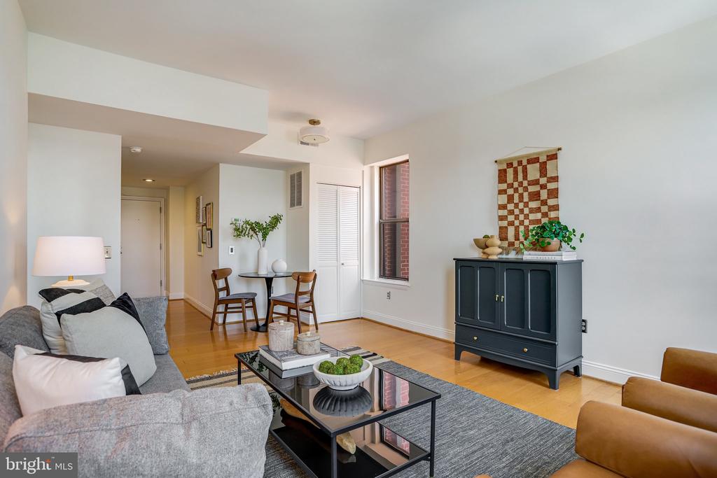 1763 Columbia Rd NW #506