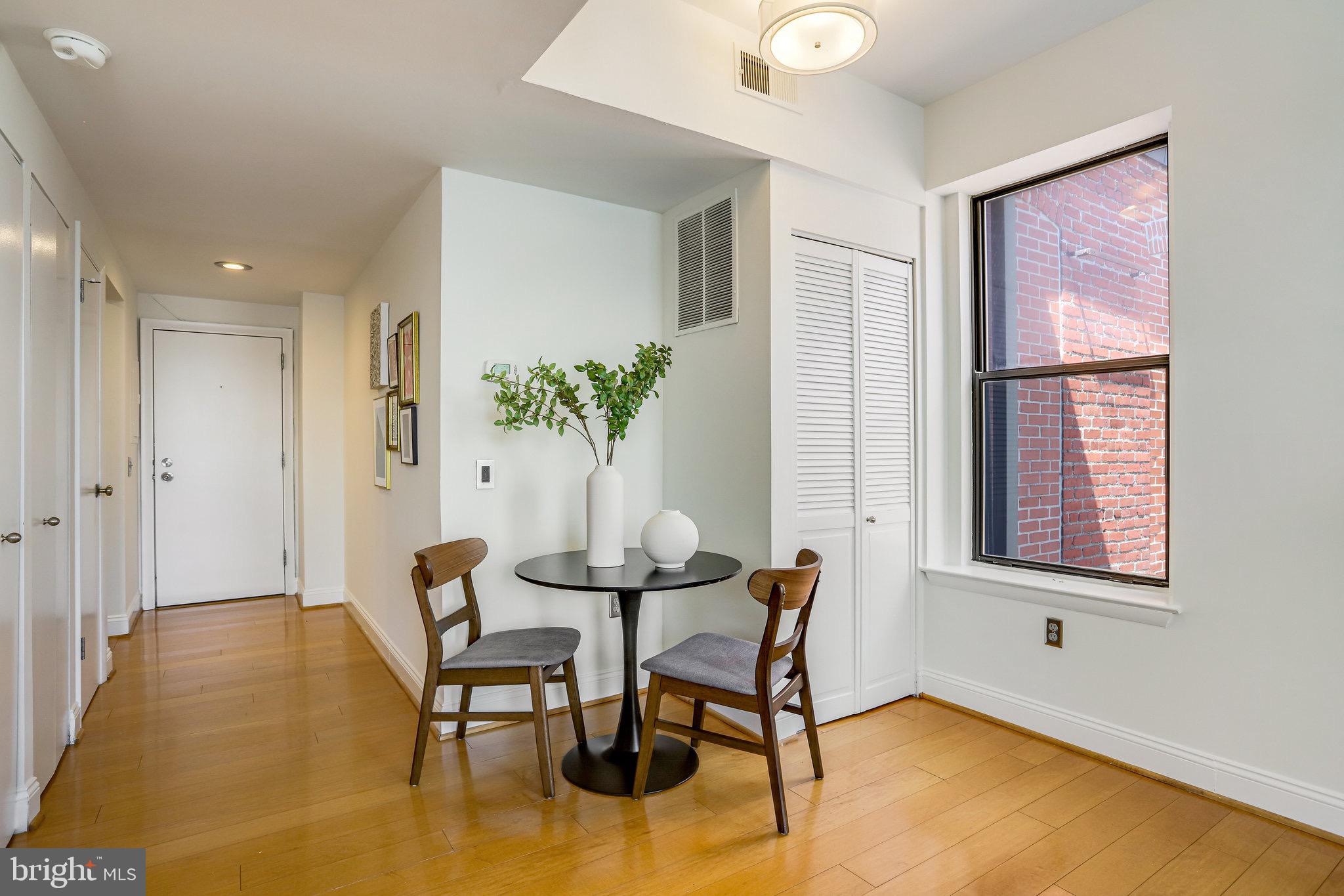 1763 Columbia Rd NW #506