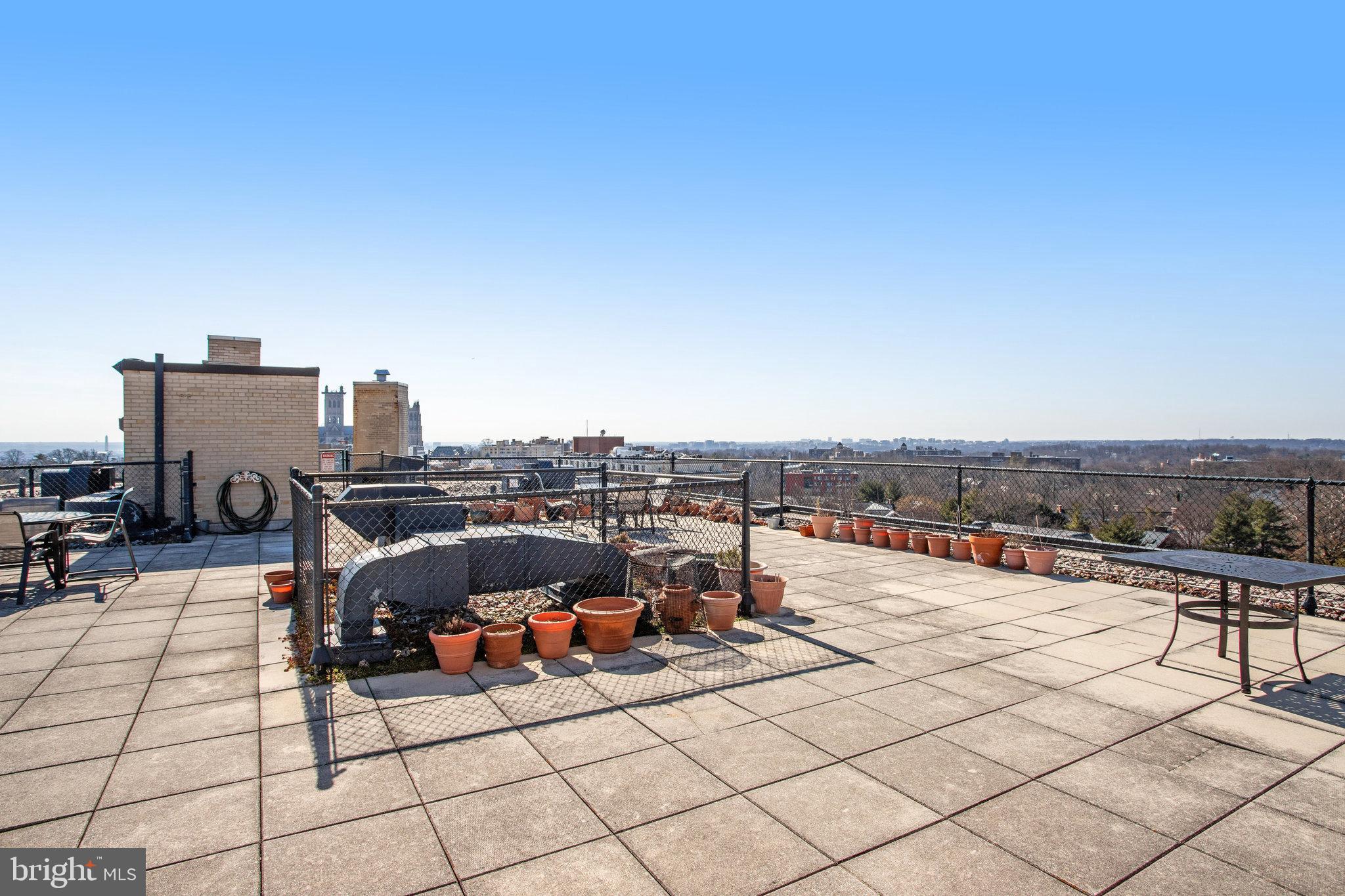 3601 Wisconsin Ave NW #206