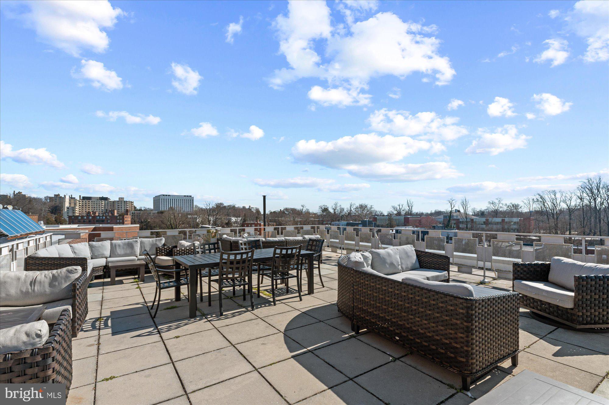 4000 Tunlaw Rd NW #118