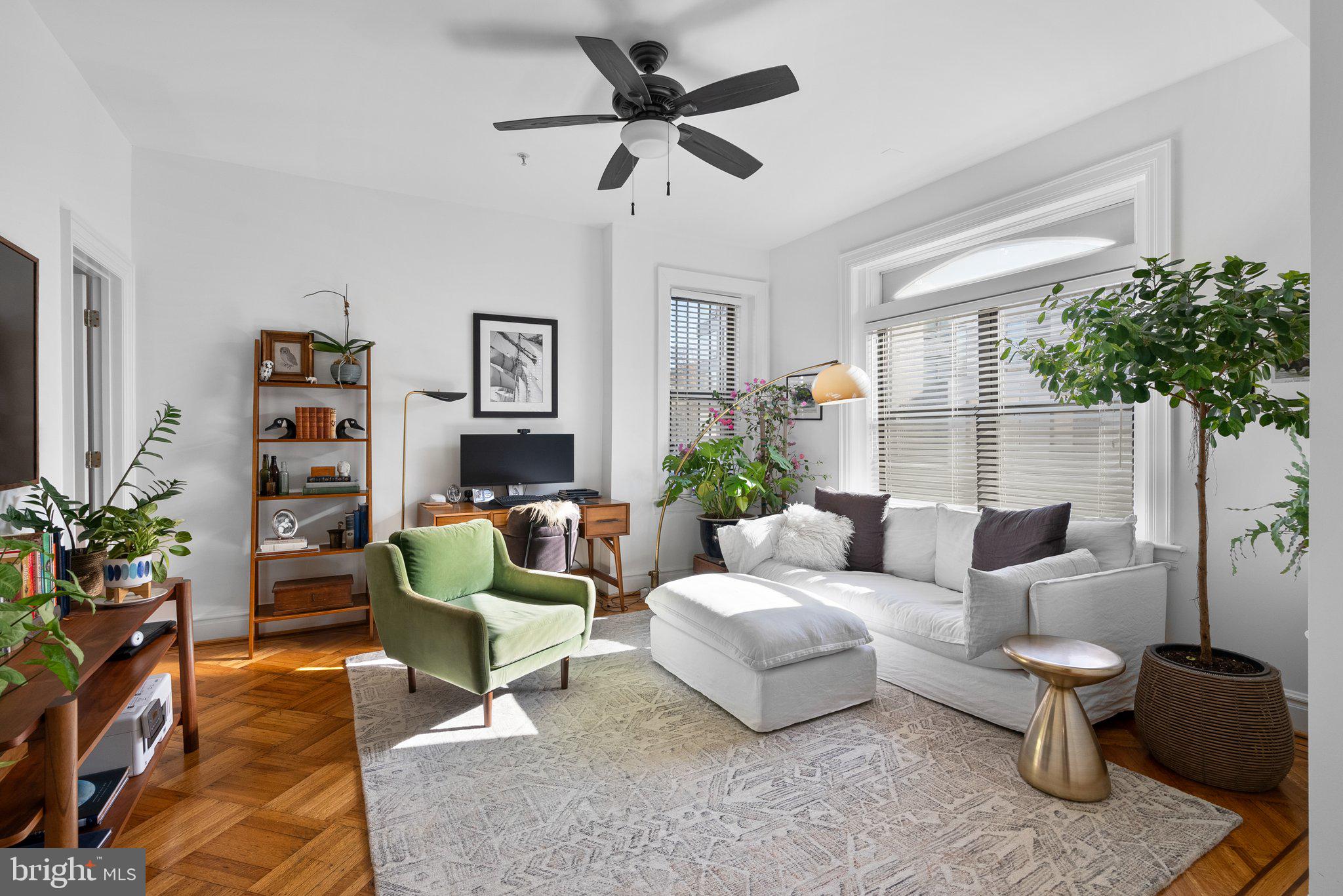 1419 Clifton St NW #102