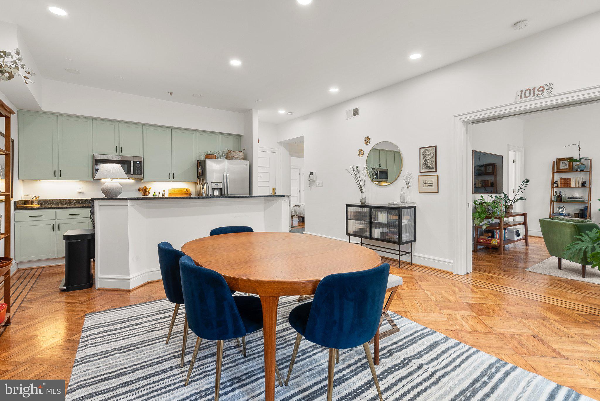 1419 Clifton St NW #102