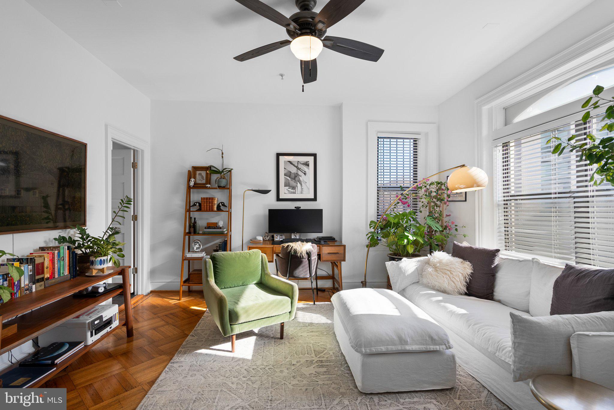 1419 Clifton St NW #102