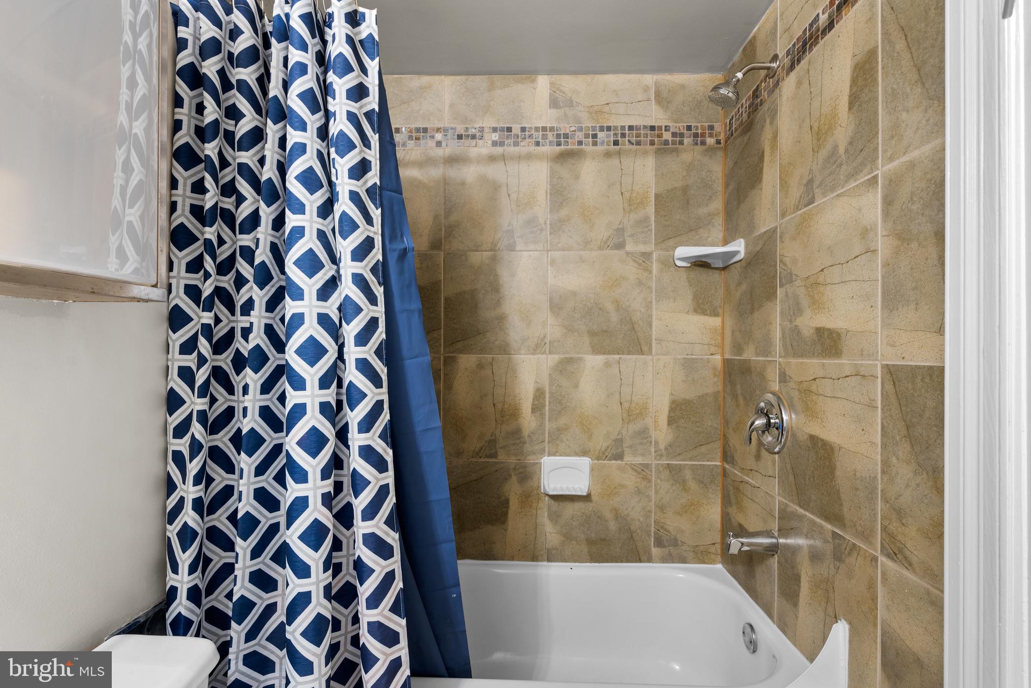 1326 Vermont Ave NW #4