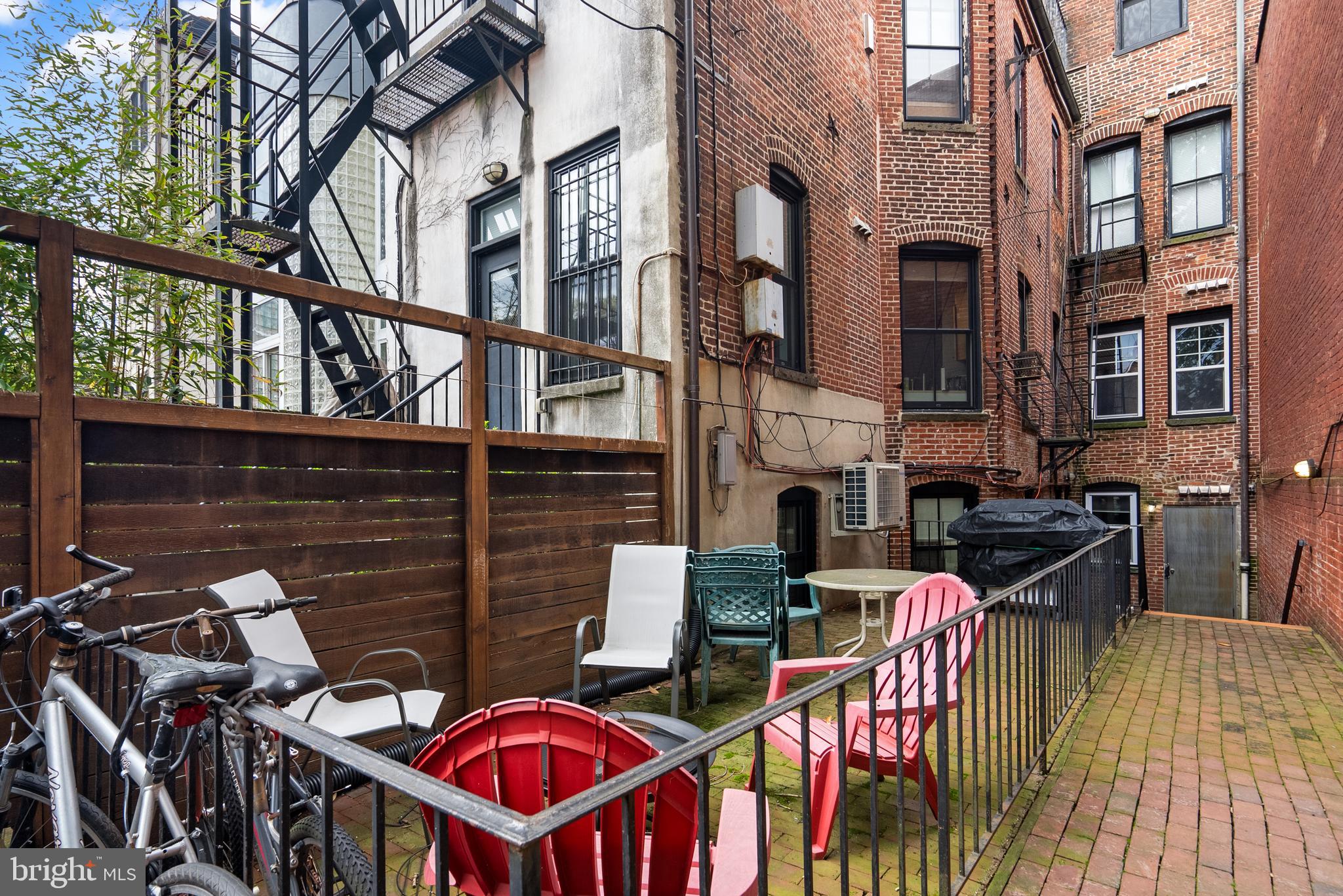 1326 Vermont Ave NW #4