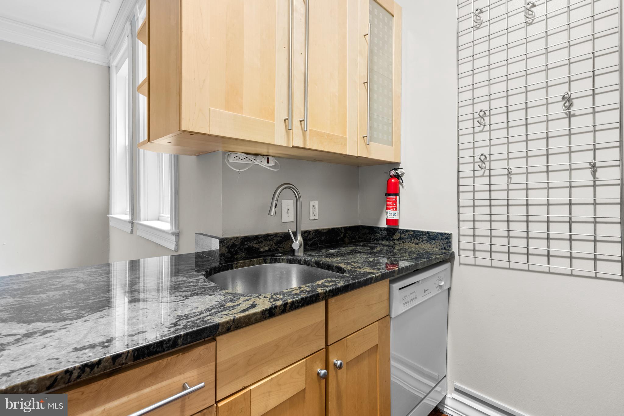 1326 Vermont Ave NW #4
