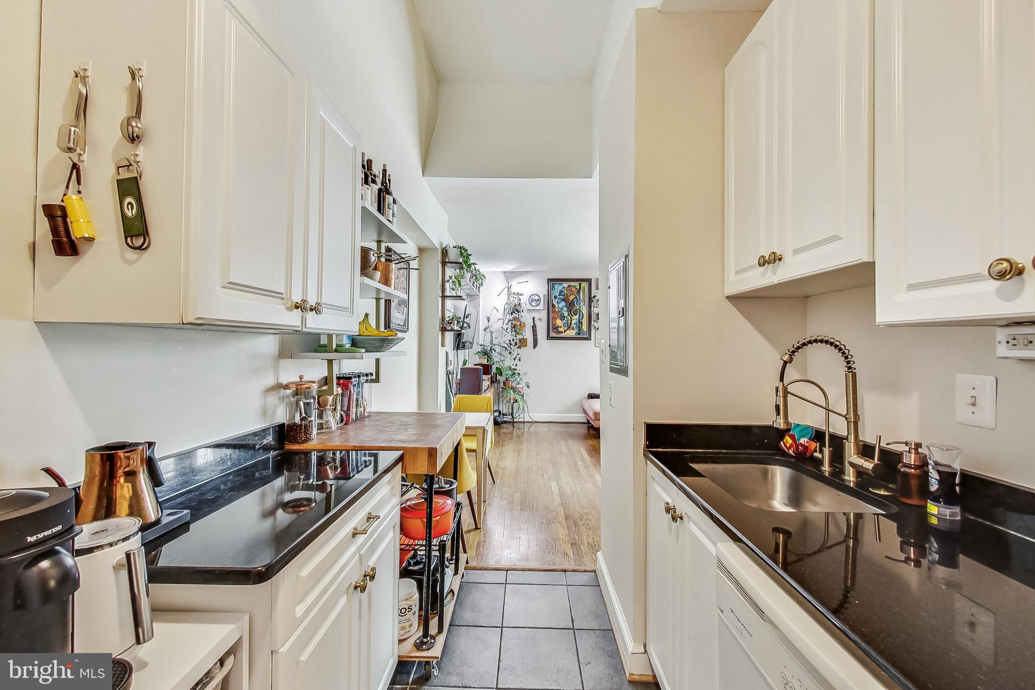 3100 Wisconsin Ave NW #403