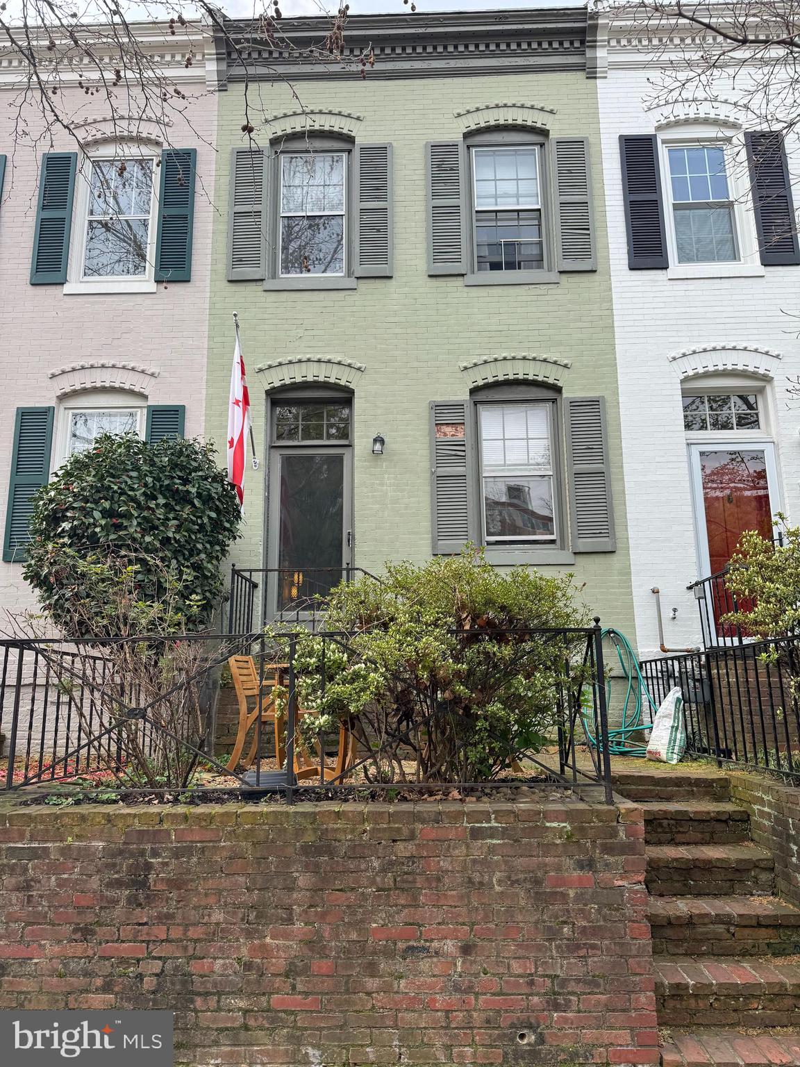 2412 I St NW