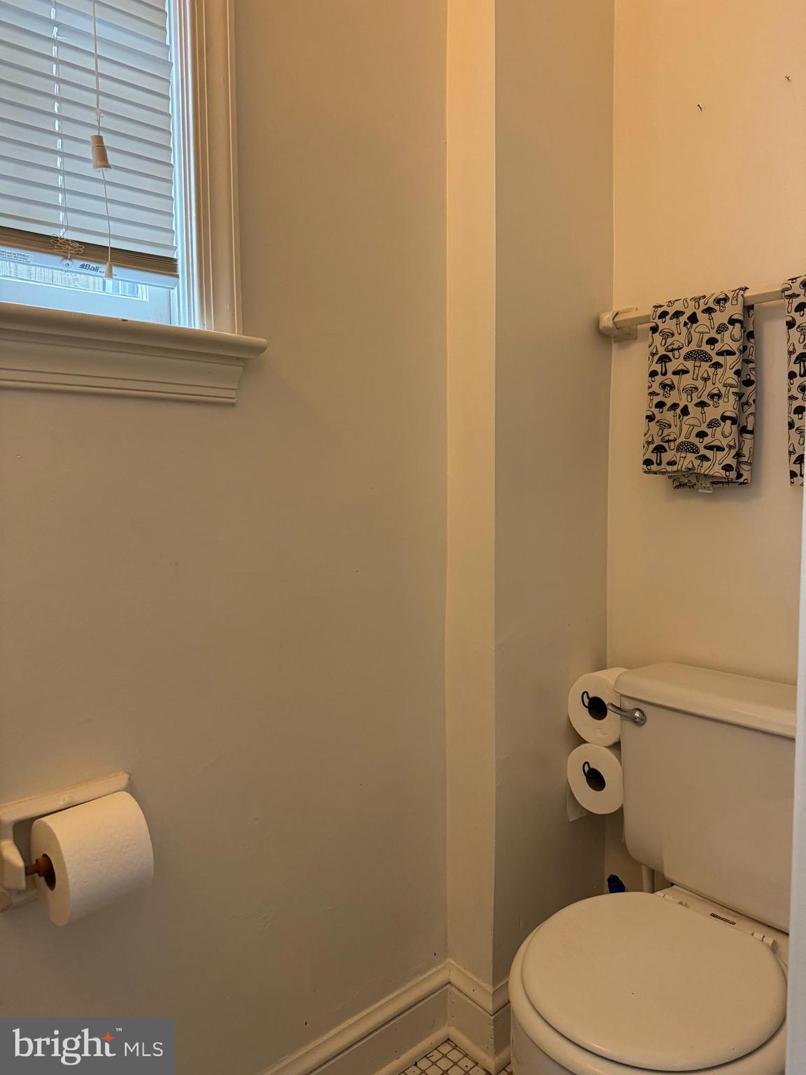 2412 I St NW