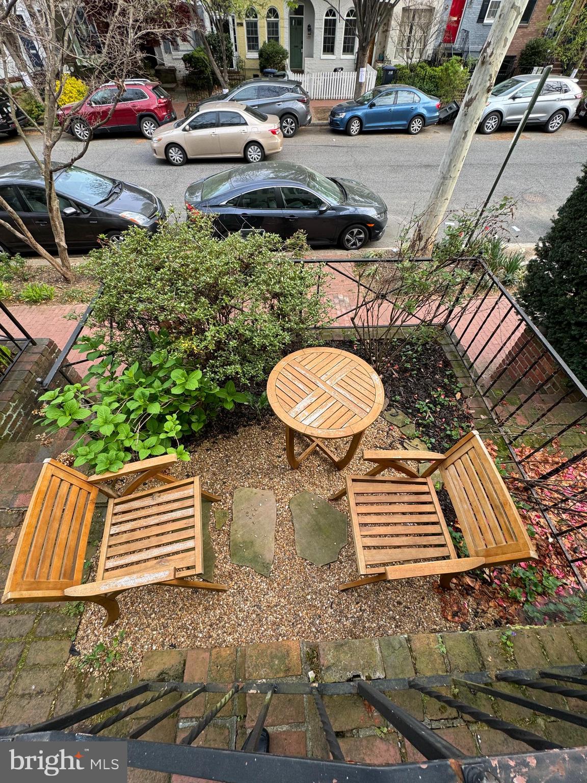 2412 I St NW