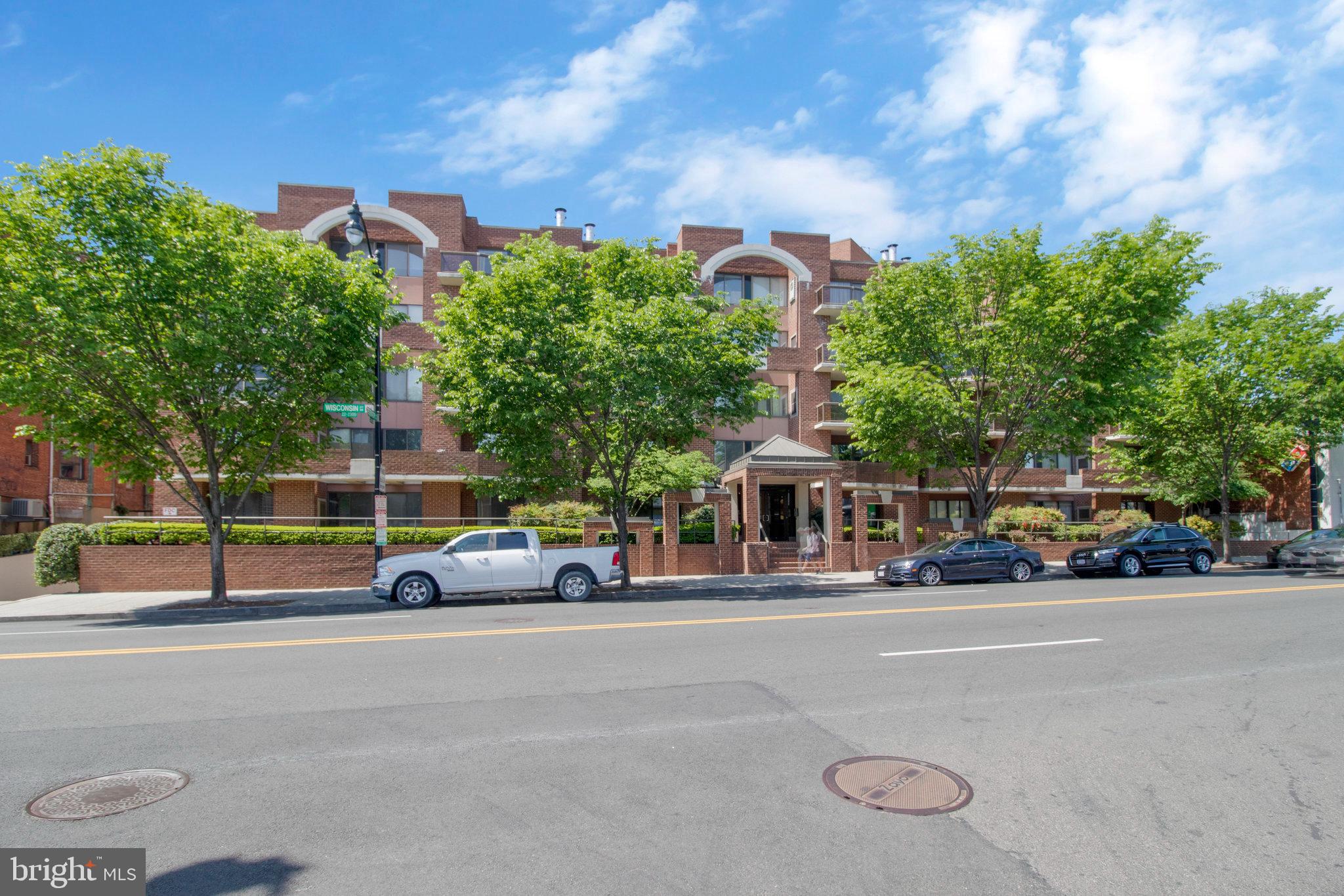 2320 Wisconsin Ave NW #208