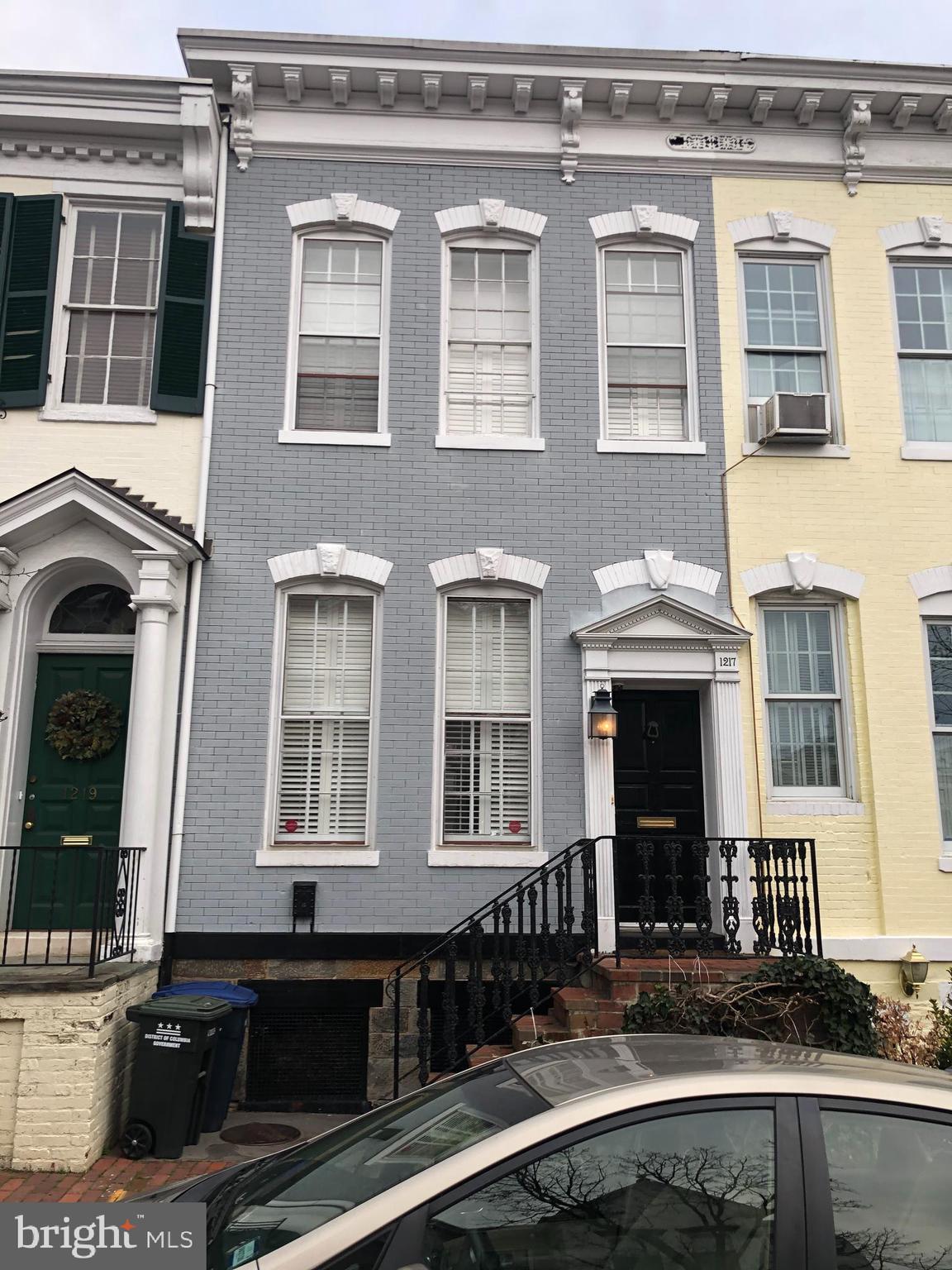 1217 29th St NW