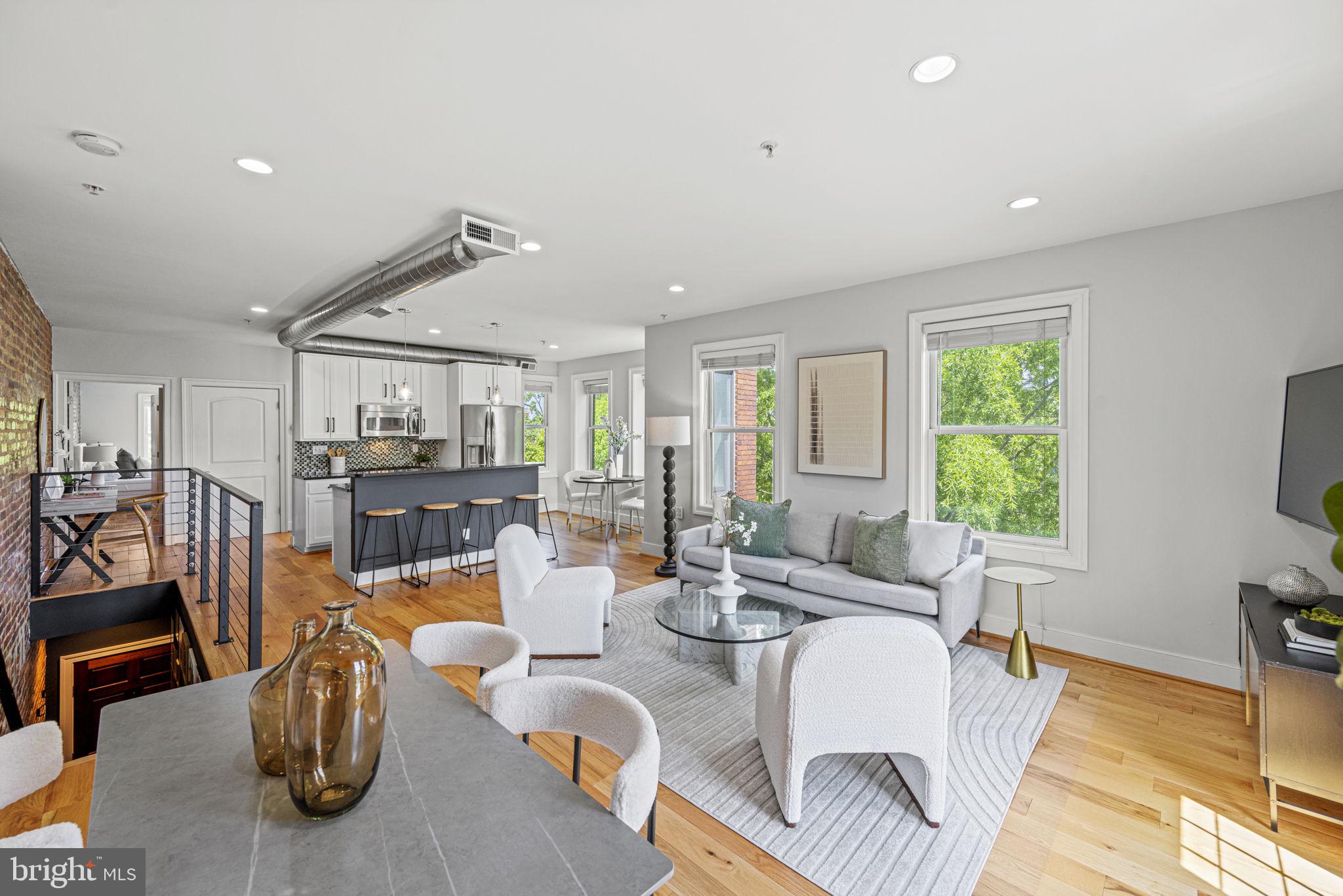 1200 Euclid St NW #4