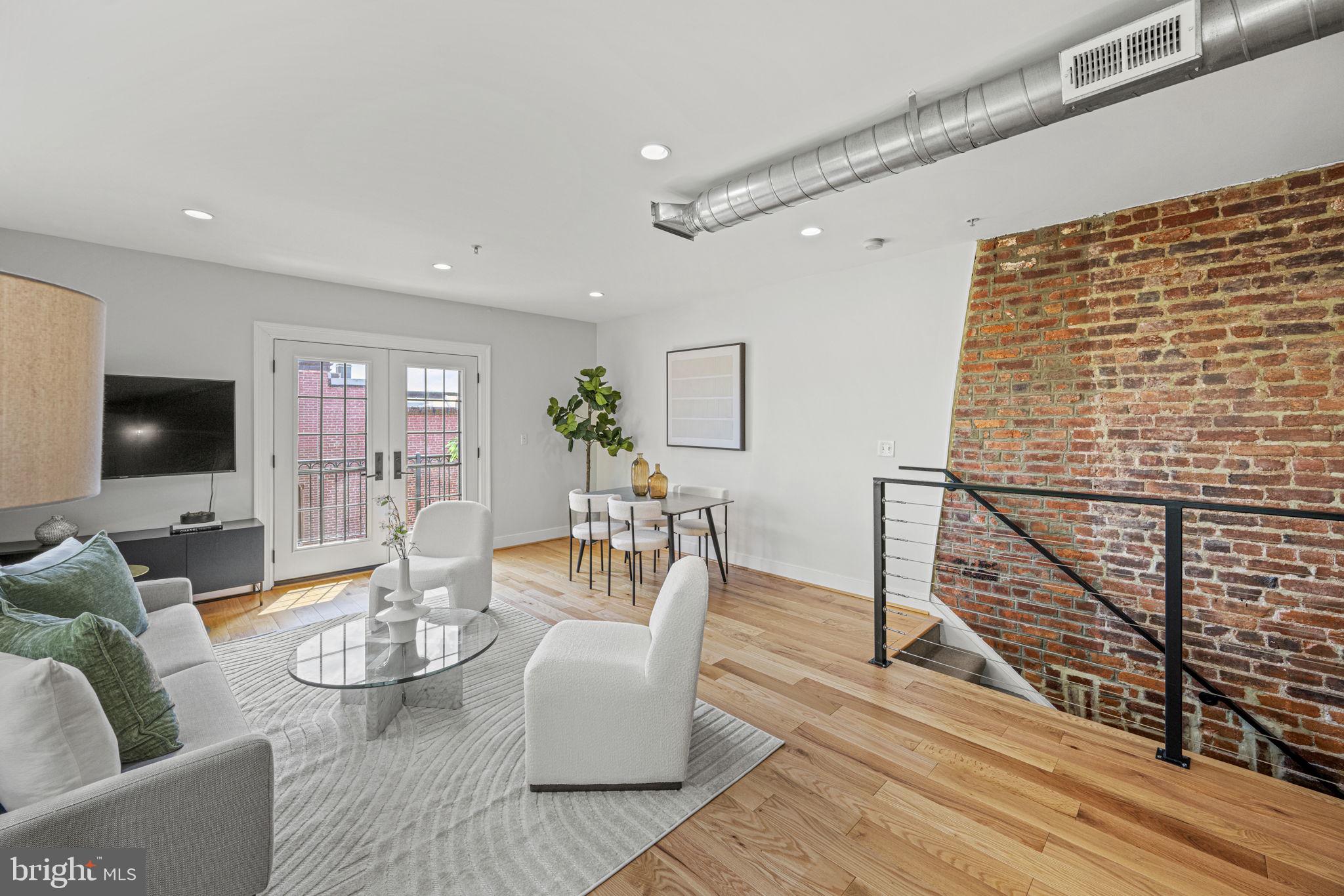1200 Euclid St NW #4