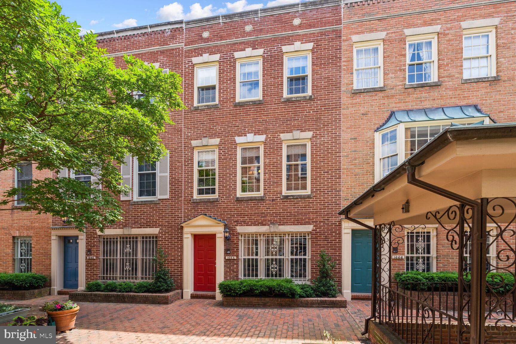 1664 Euclid St NW #B