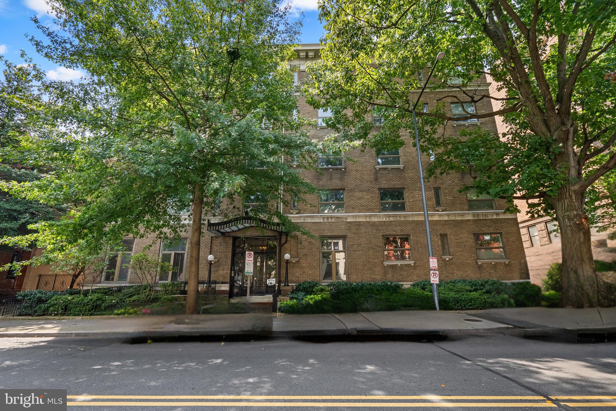 1734 P St NW #6