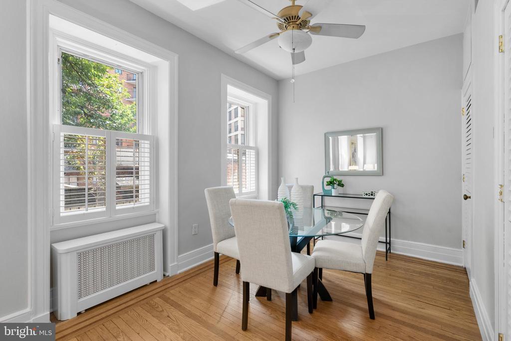 1734 P St NW #6
