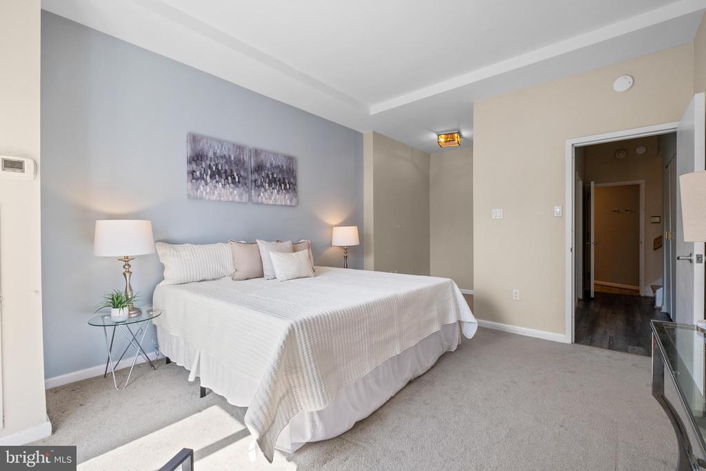3251 Prospect St NW #309