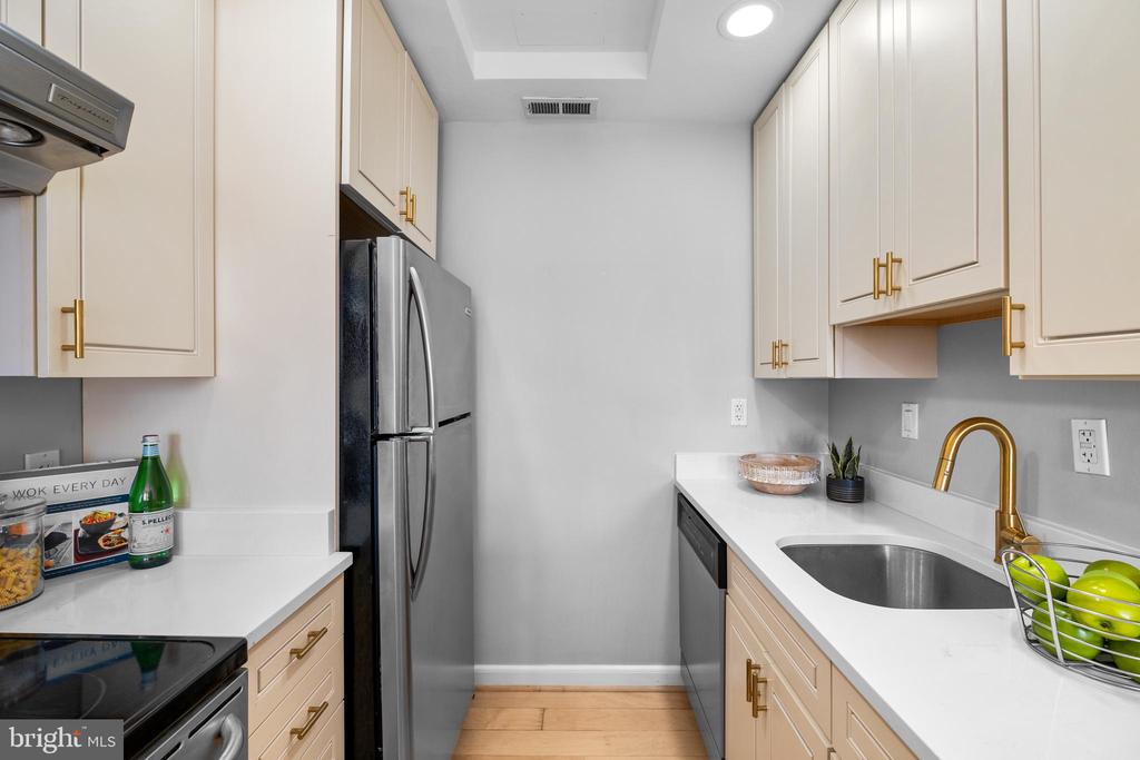 3251 Prospect St NW #309
