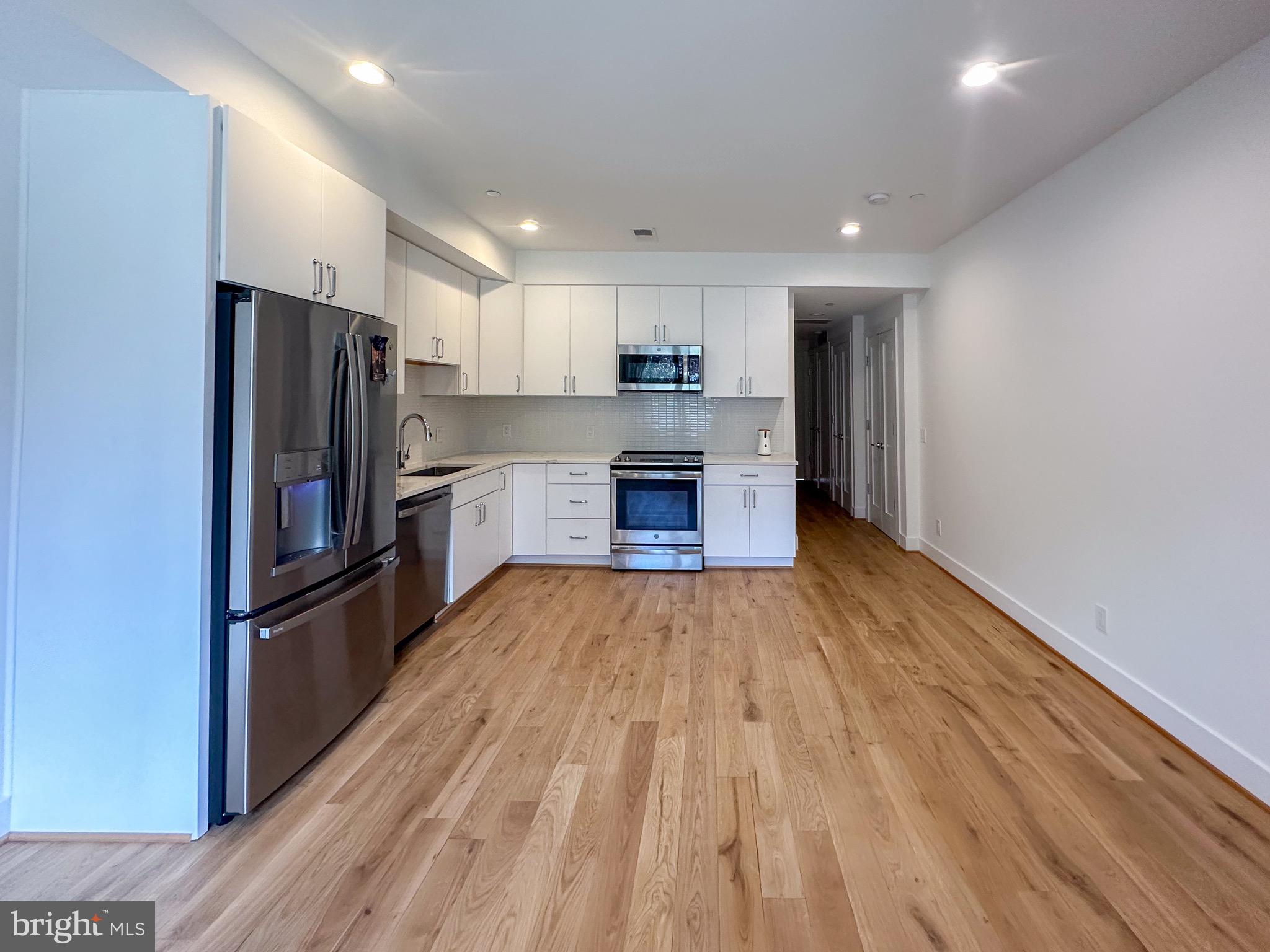 2217 40TH PL NW #101