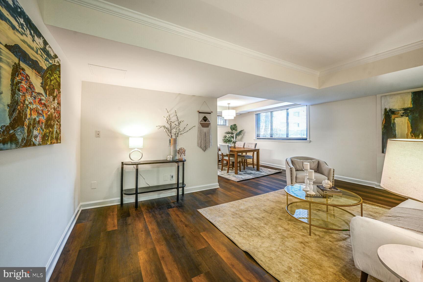 2725 39th St NW #206