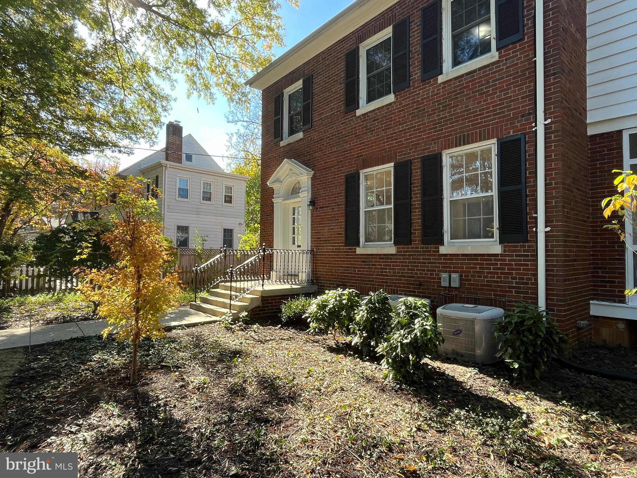 5316 Reno Rd NW