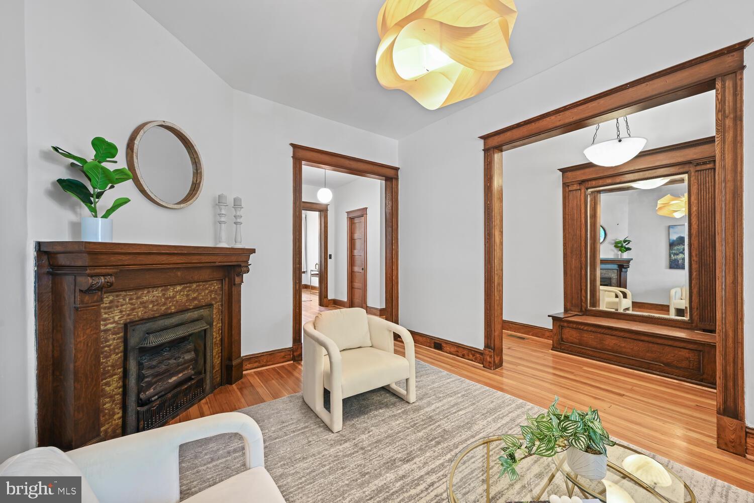 1206 Euclid St NW