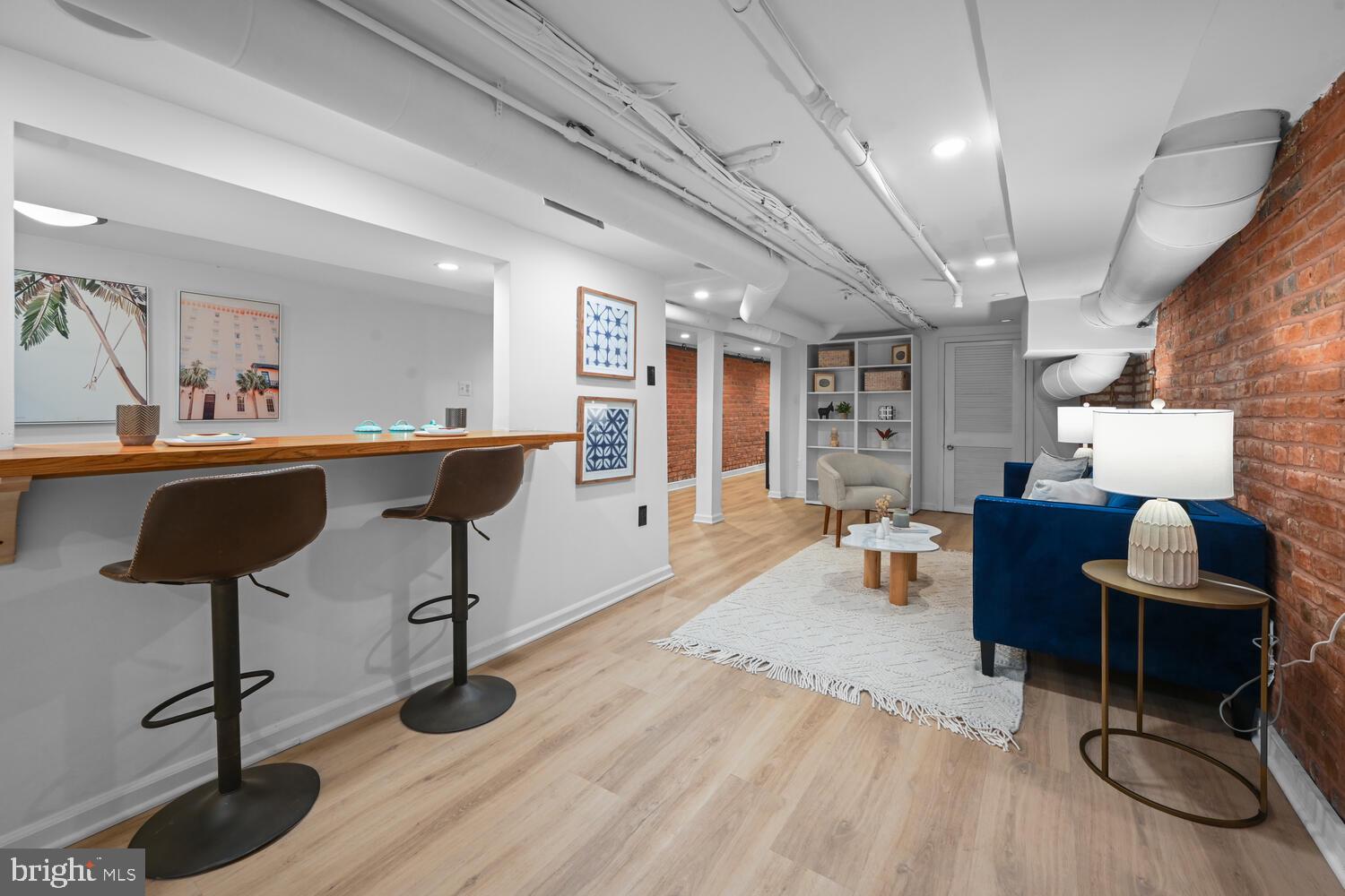 1206 Euclid St NW