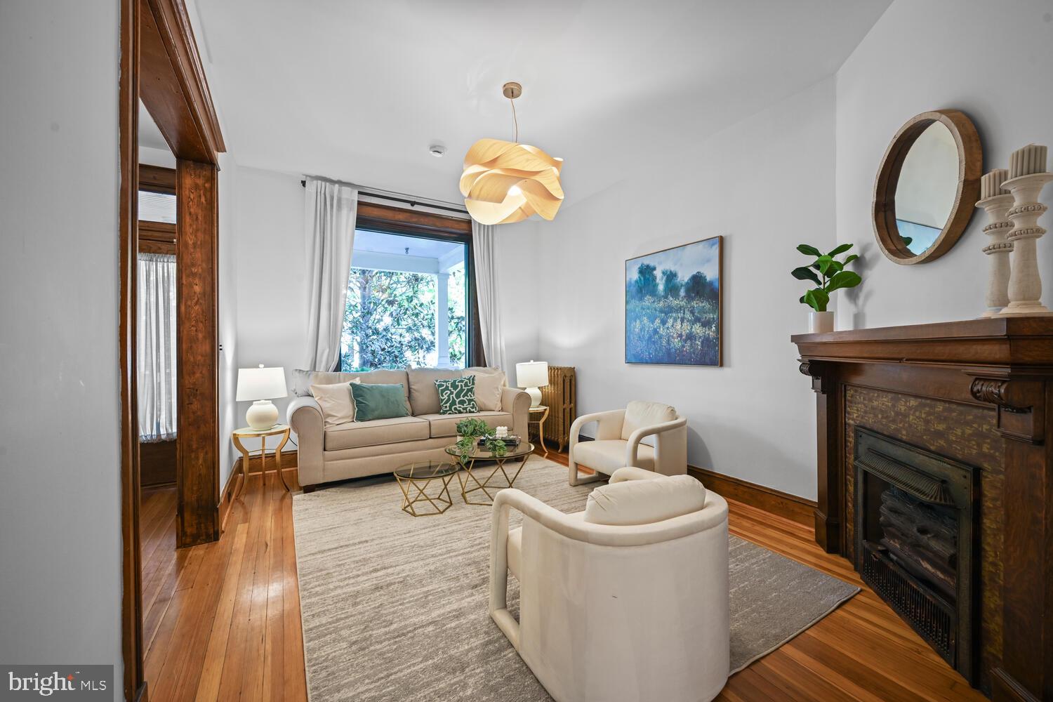 1206 Euclid St NW