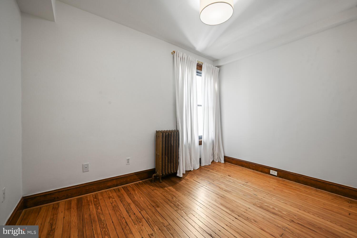 1206 Euclid St NW