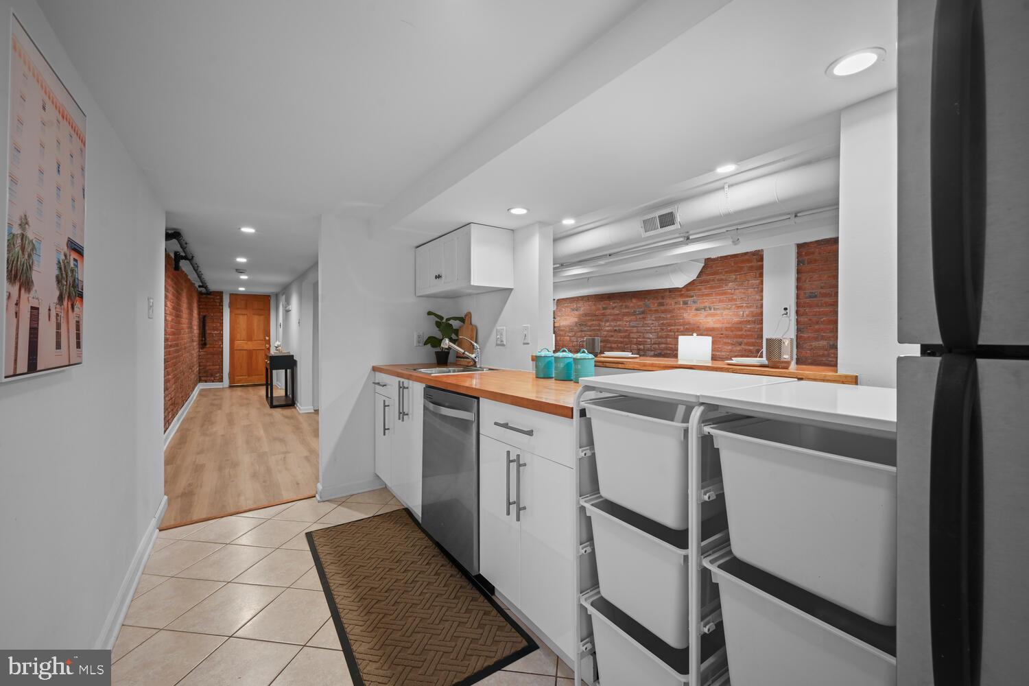 1206 Euclid St NW