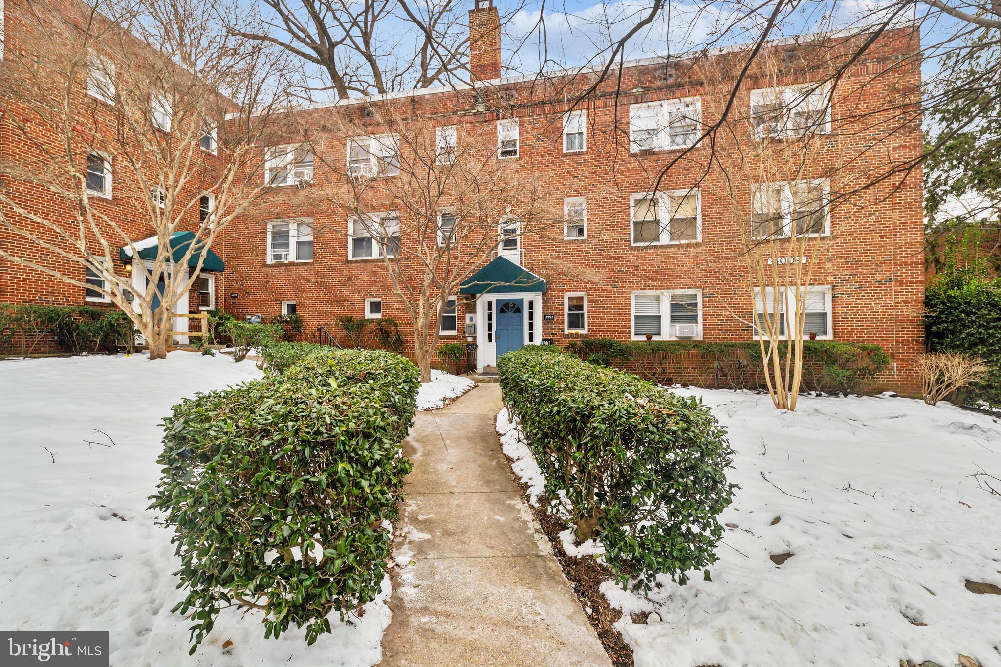 4004 Beecher St NW #302