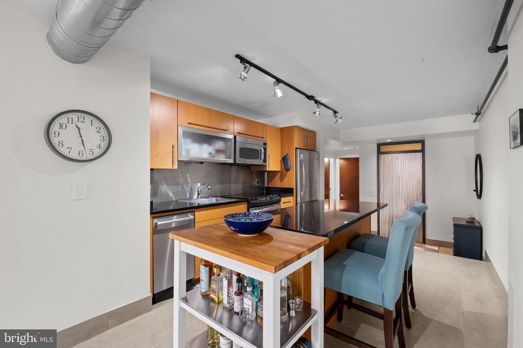 1133 14th St NW #210