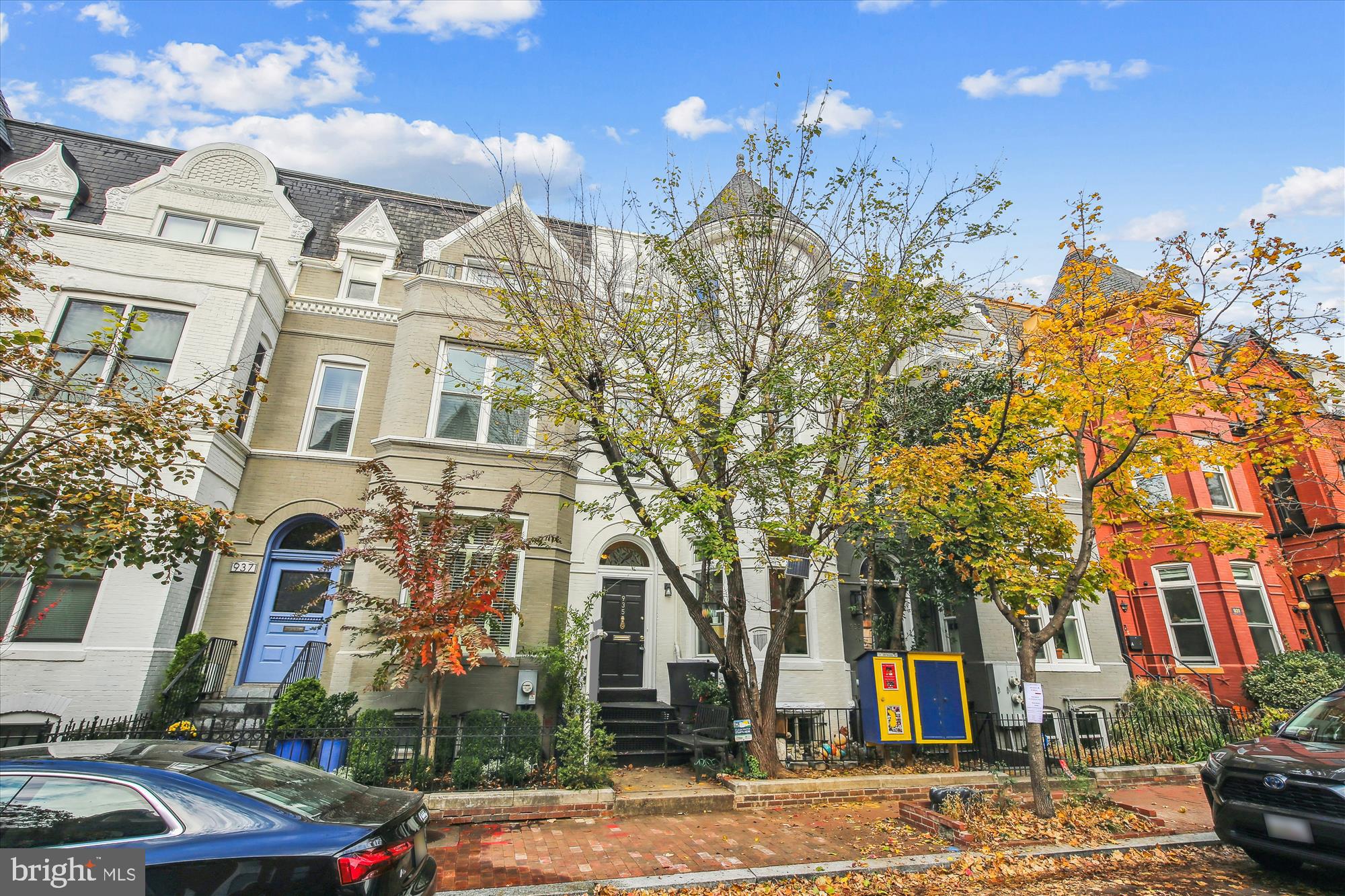 935 Westminster St NW