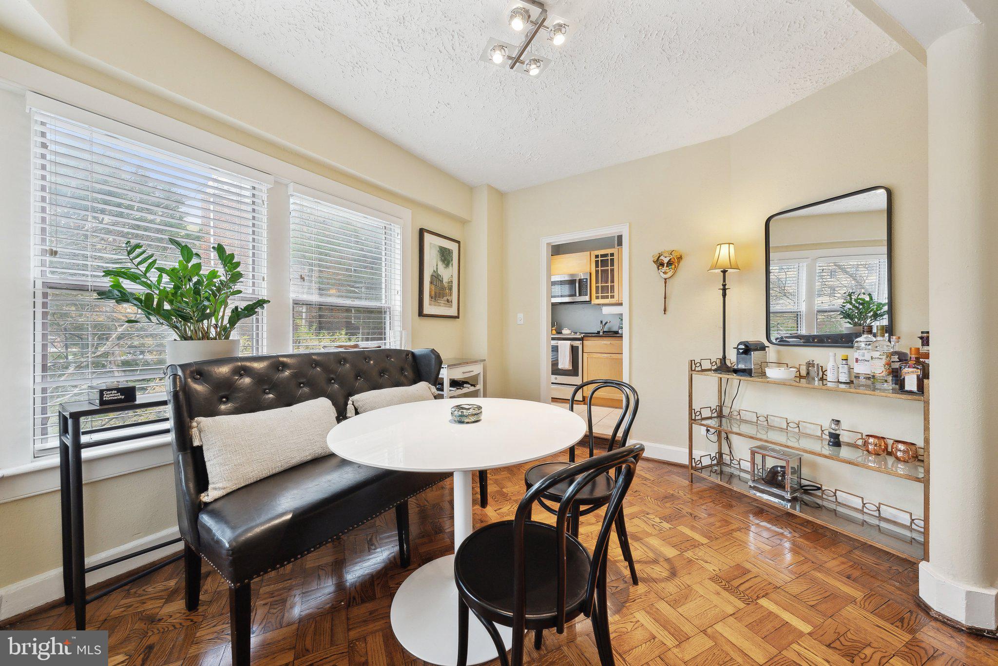 3901 Cathedral Ave NW #113