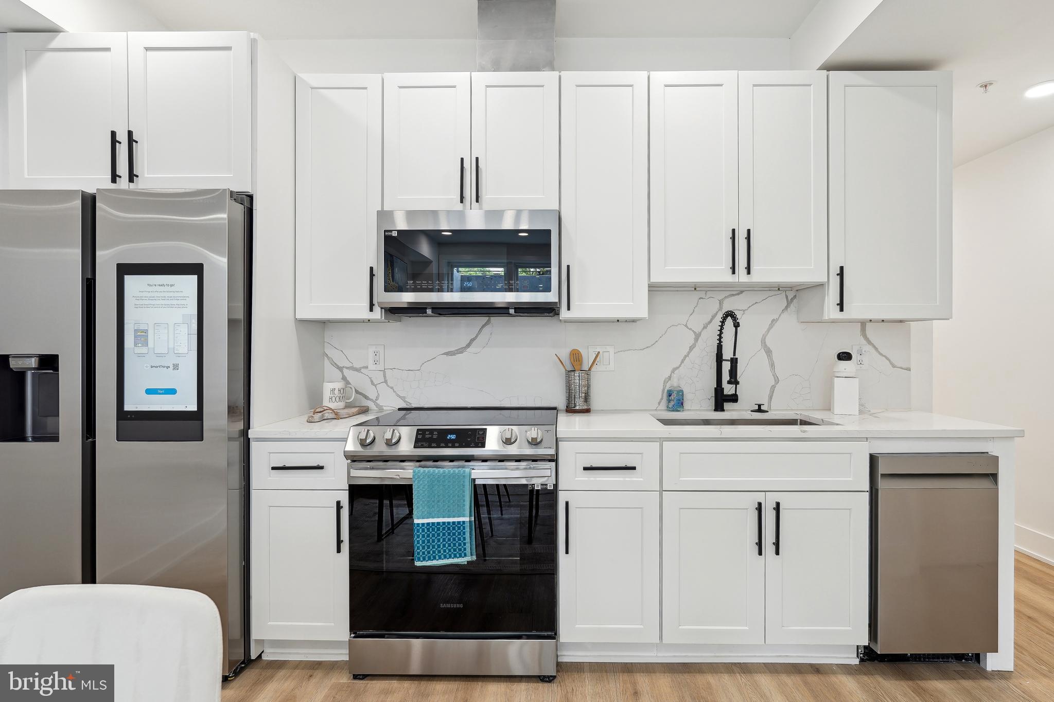 701 Quincy St NE #1