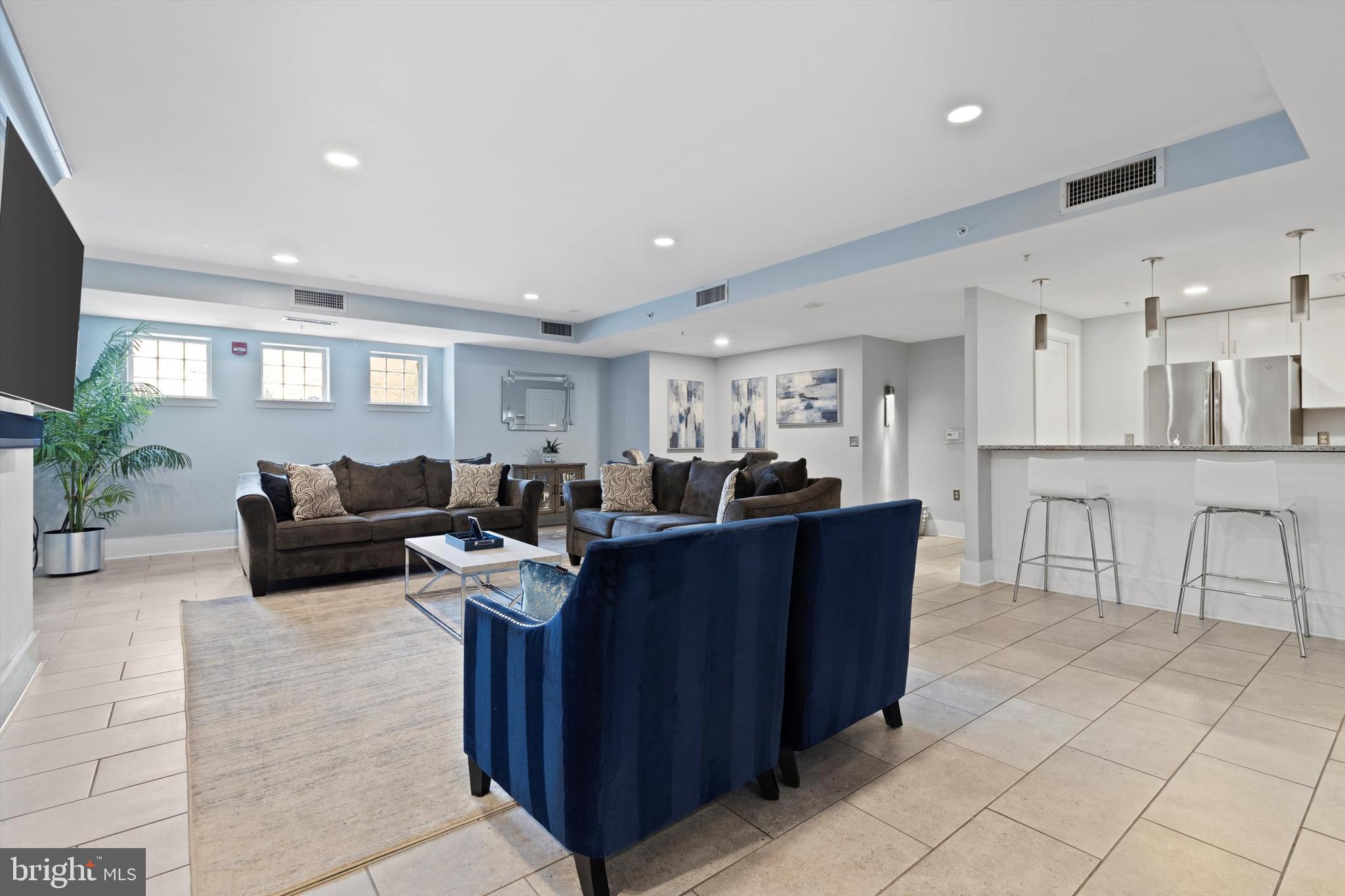 555 Massachusetts Ave NW #108